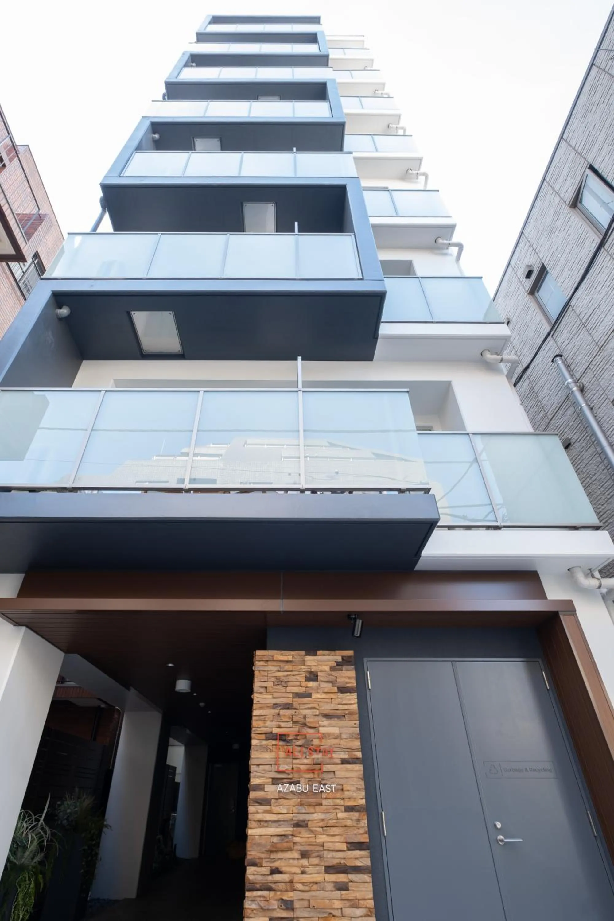 Property building in Ken's Place麻布East
