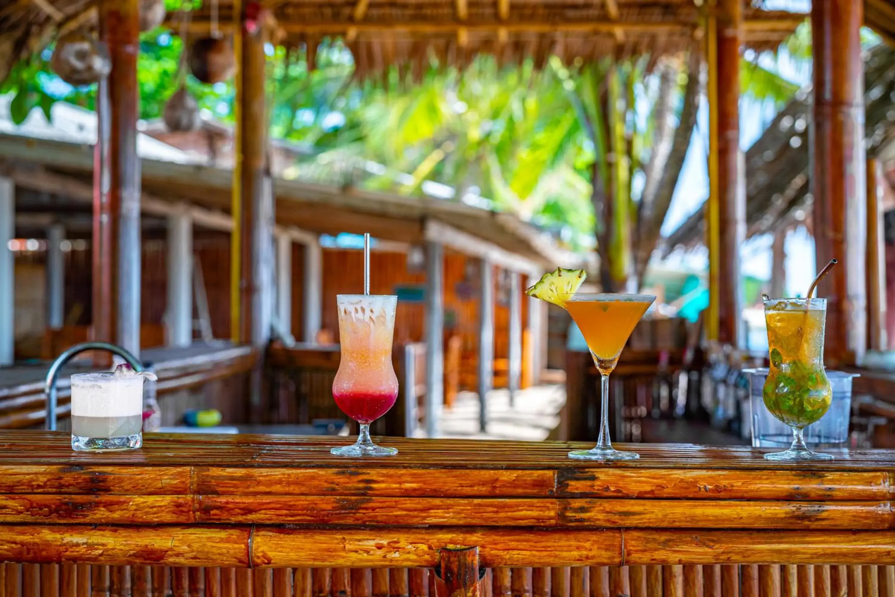 Lounge or bar in Lanta Beachfront Resort Lounge or bar in Lanta Beachfront Resort