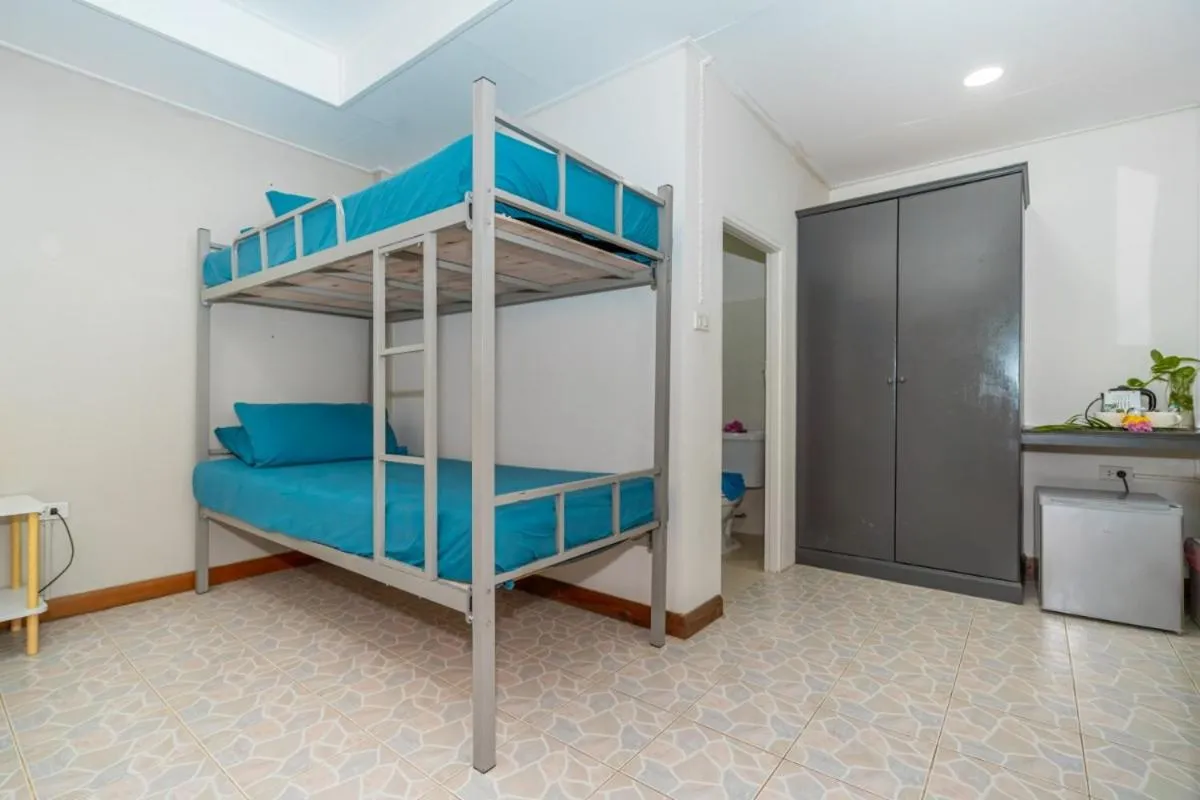 Bed in Lanta Beachfront Resort