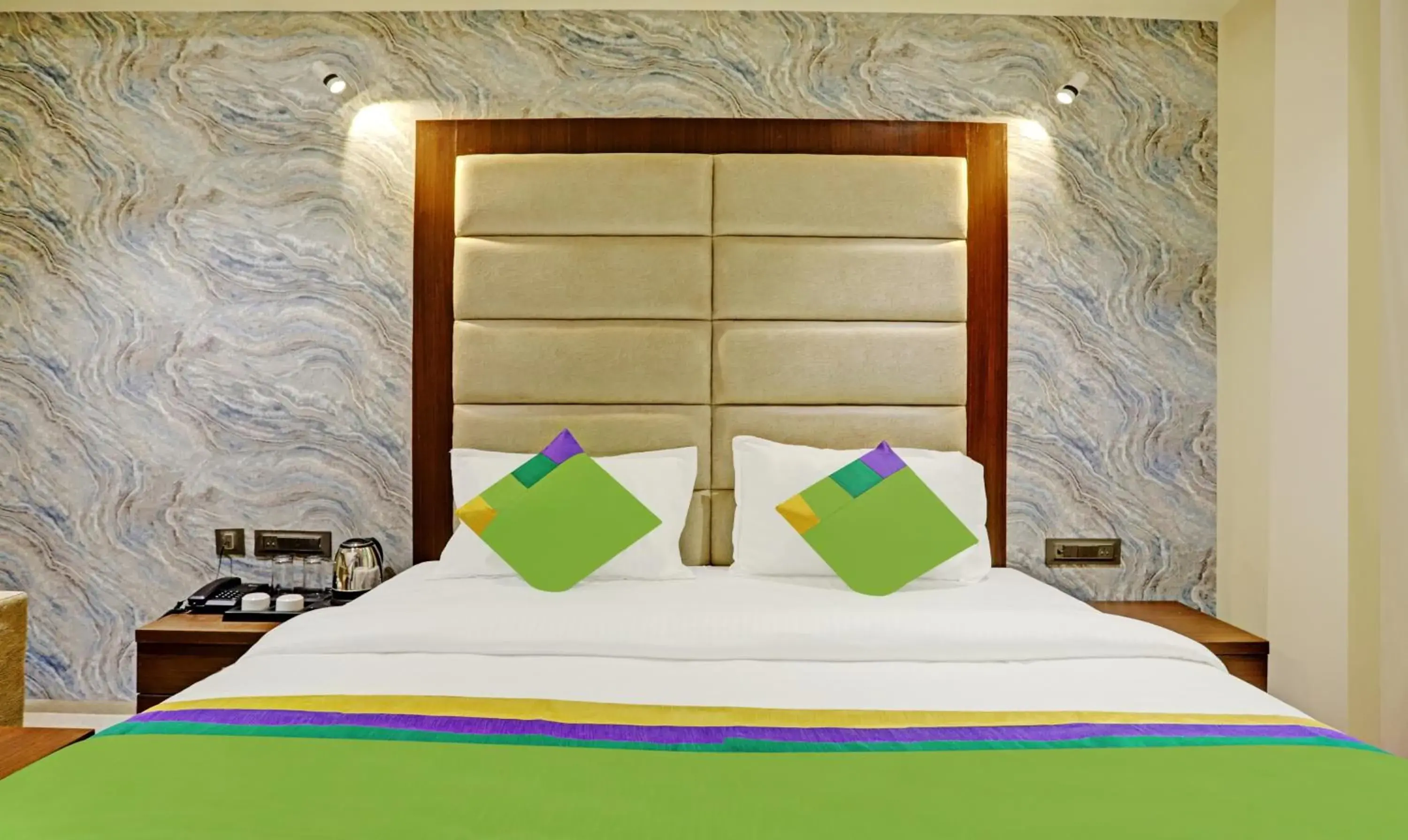 Bedroom, Bed in Treebo Risha Bedroom, Bed in Treebo Risha