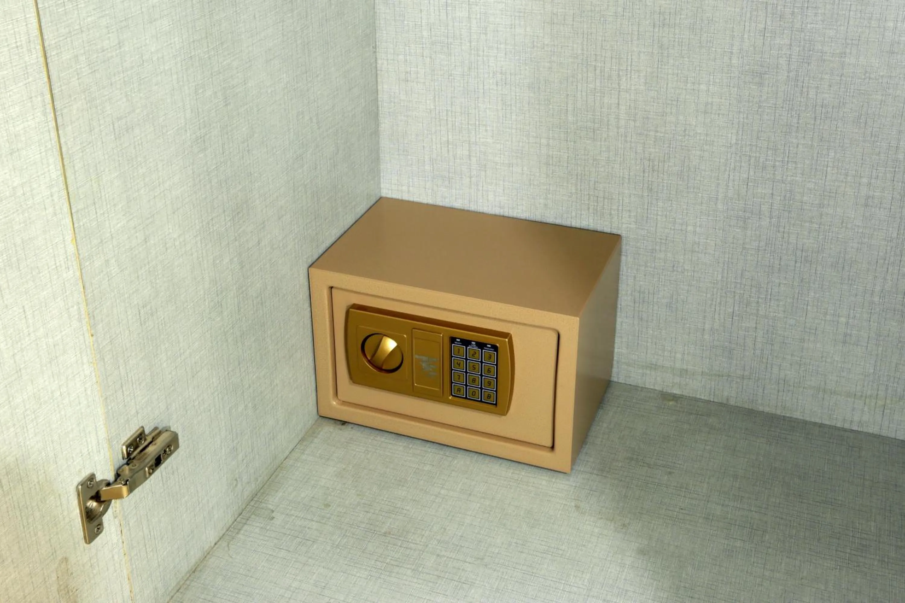 safe in Hotel Sakura by Maps