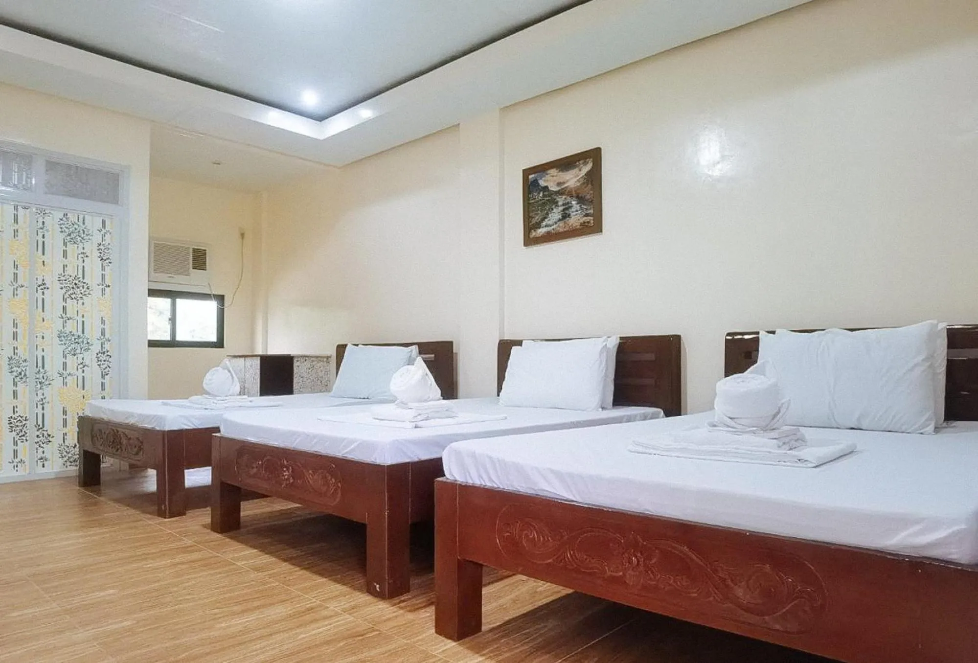 Bed in RedDoorz @ Los Ecijanos Inn Pangasinan