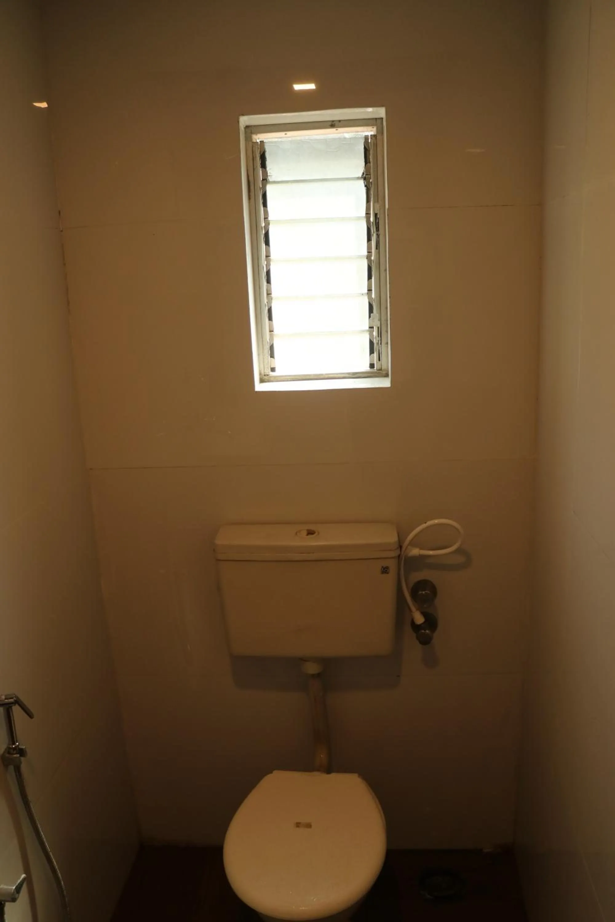 Shower in Hotel Geetanjali St Bus Stand Panvel