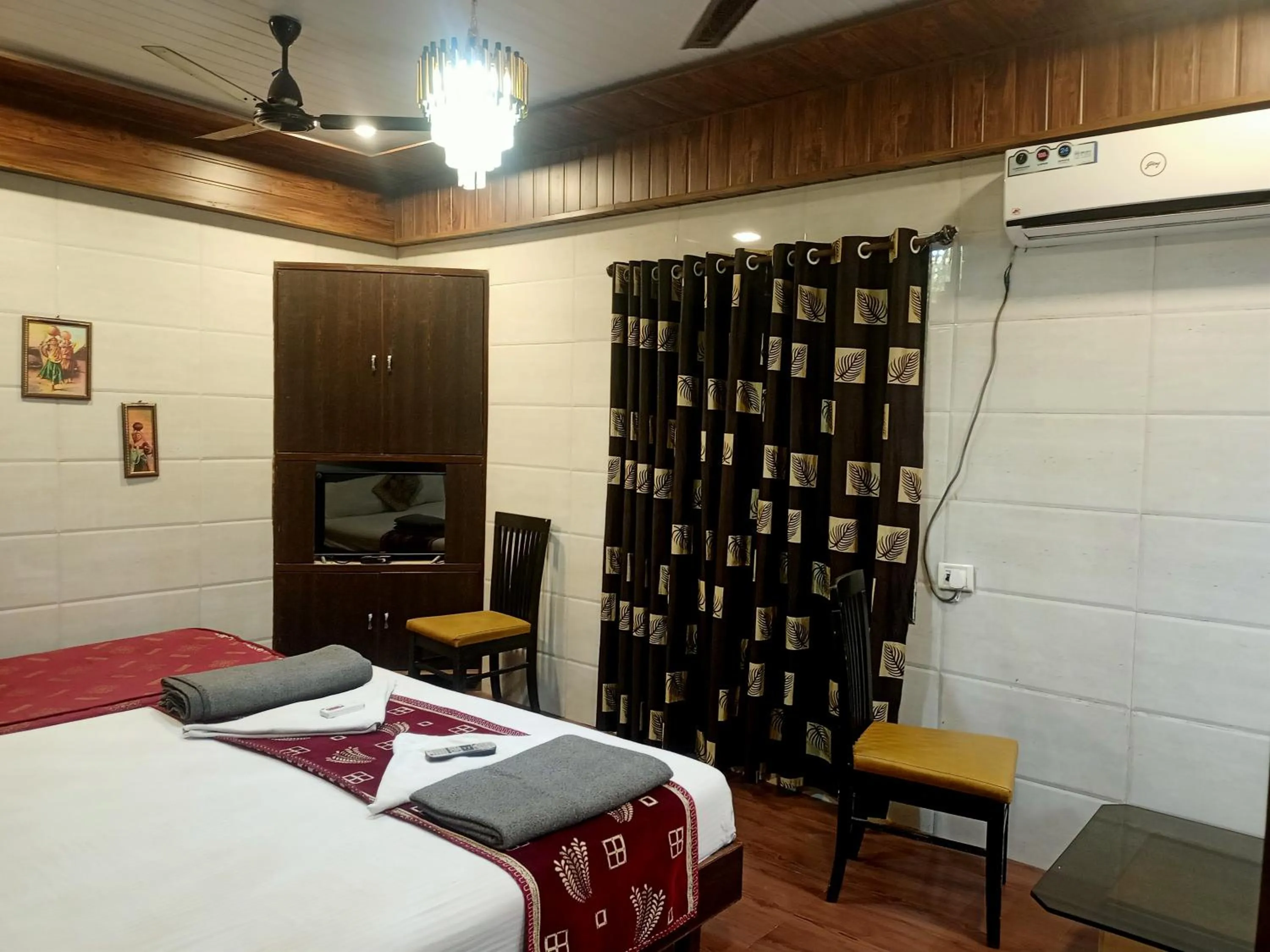 air conditioner in Hotel Geetanjali St Bus Stand Panvel