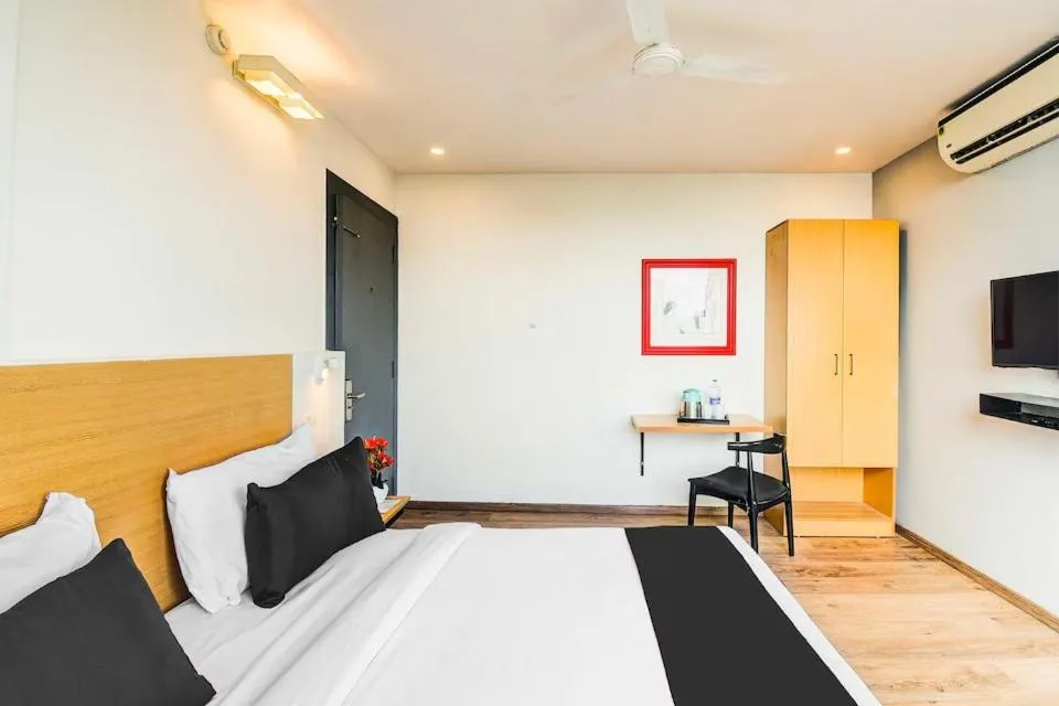 Restaurant/places to eat, Bed in Hotel Jaiman