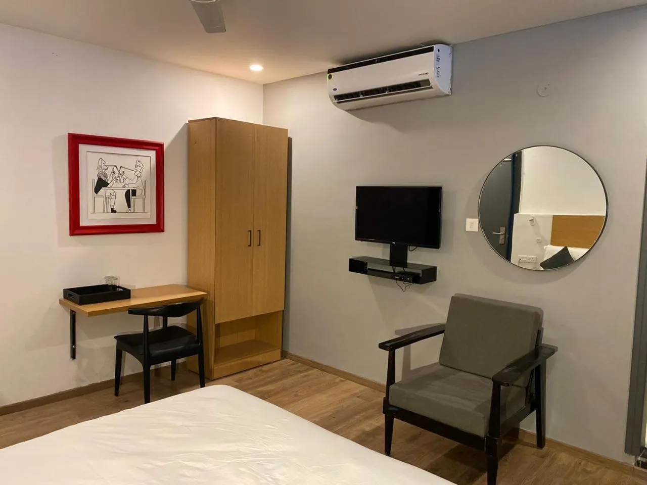 TV and multimedia, Bed in Hotel Jaiman