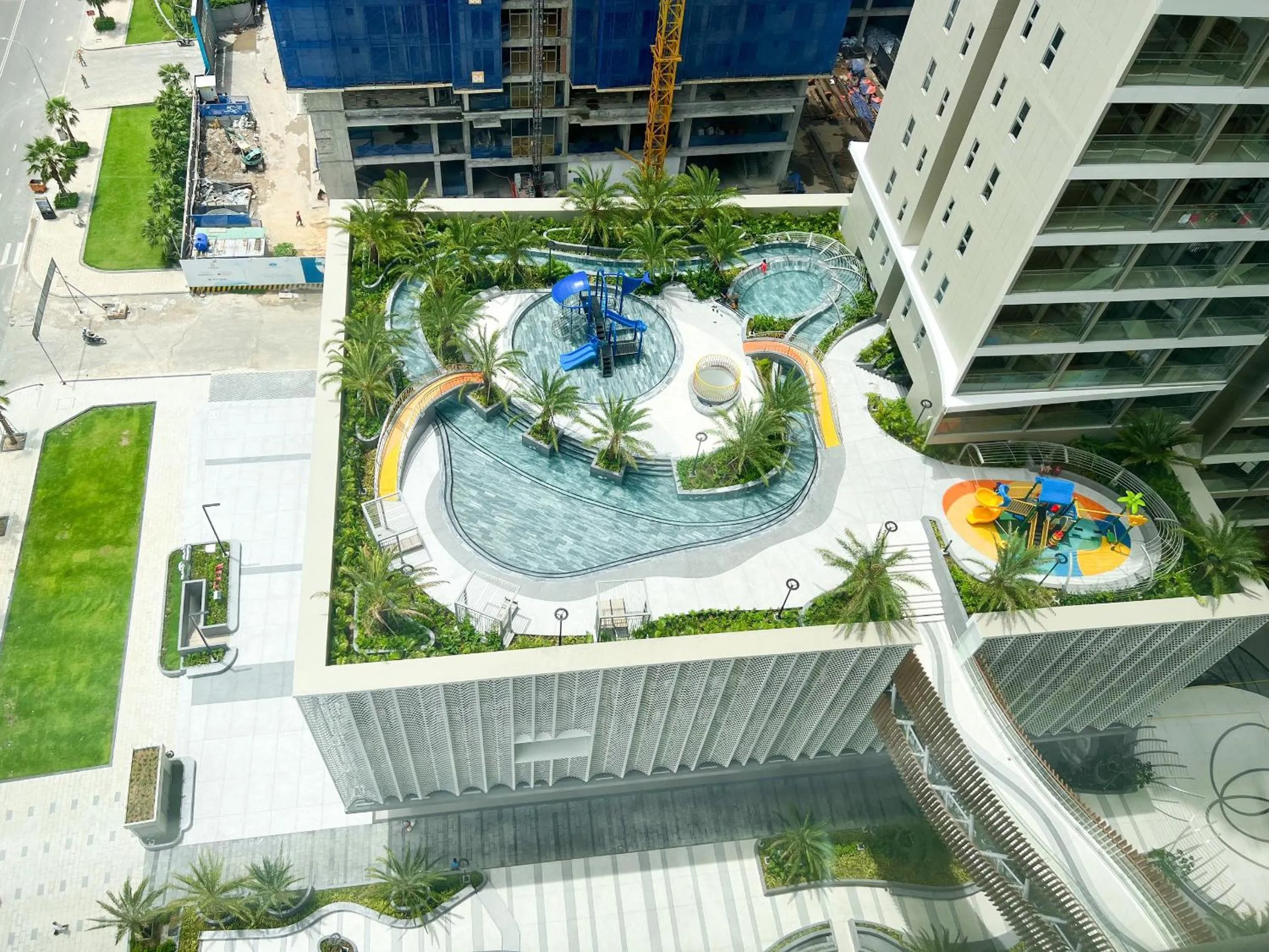 Swimming pool in The Sóng Apartment Vũng Tàu - Mita House