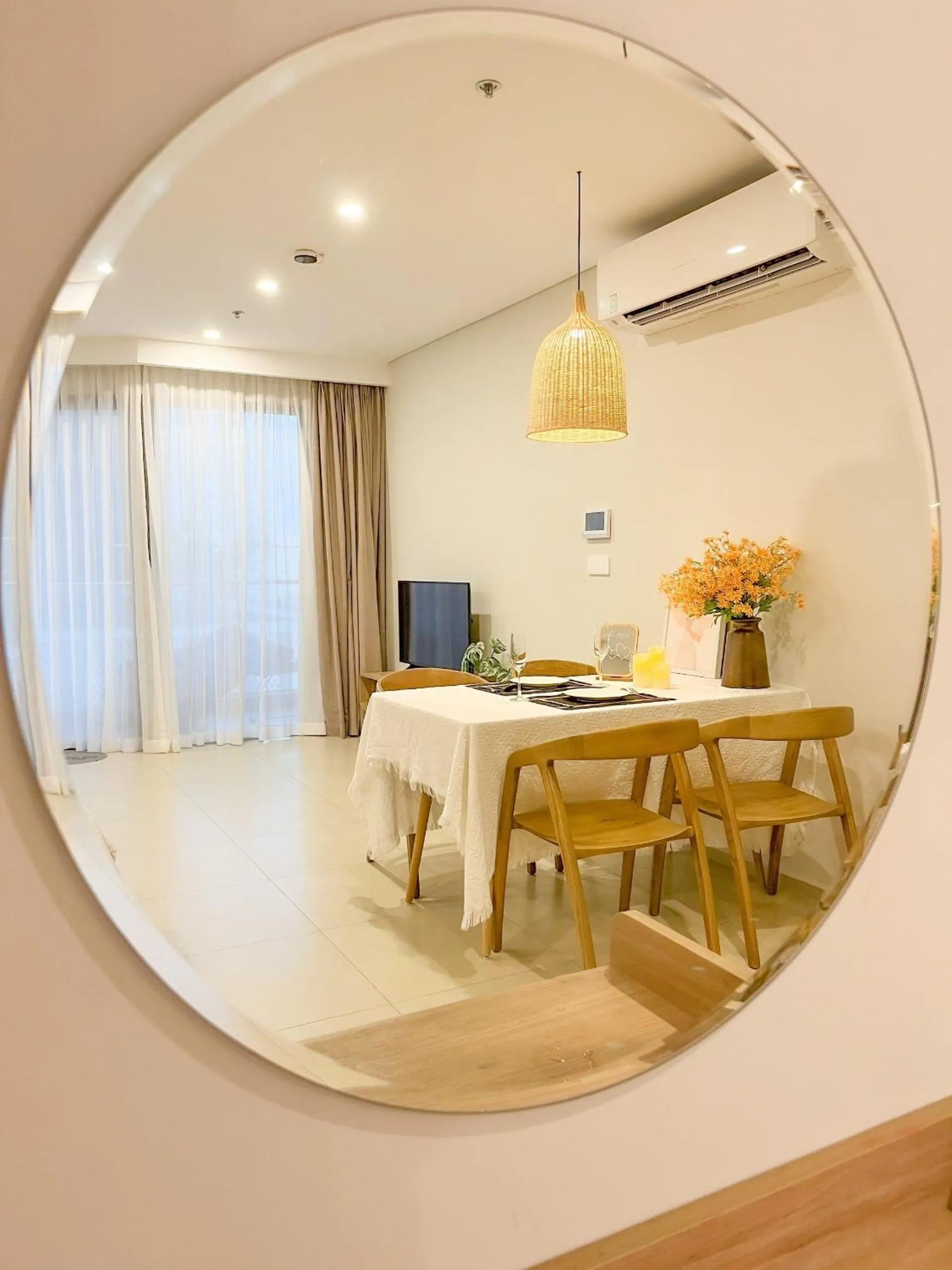 TV and multimedia in The Sóng Apartment Vũng Tàu - Mita House