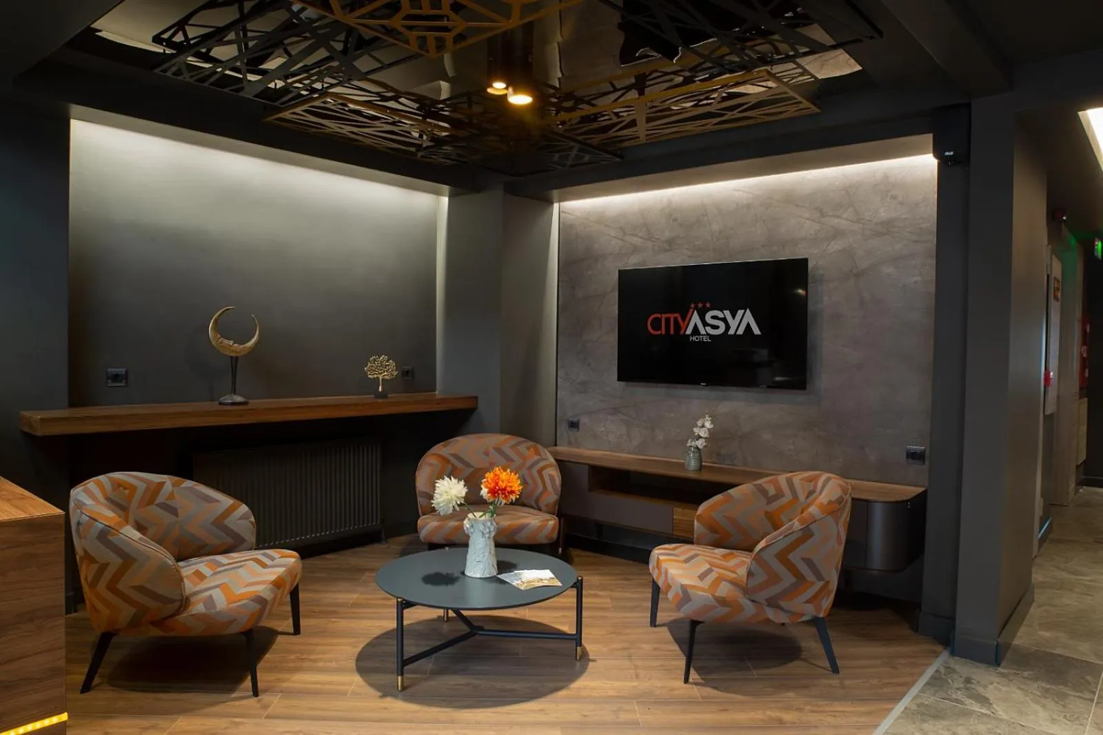 Lobby or reception in CITY ASYA HOTEL