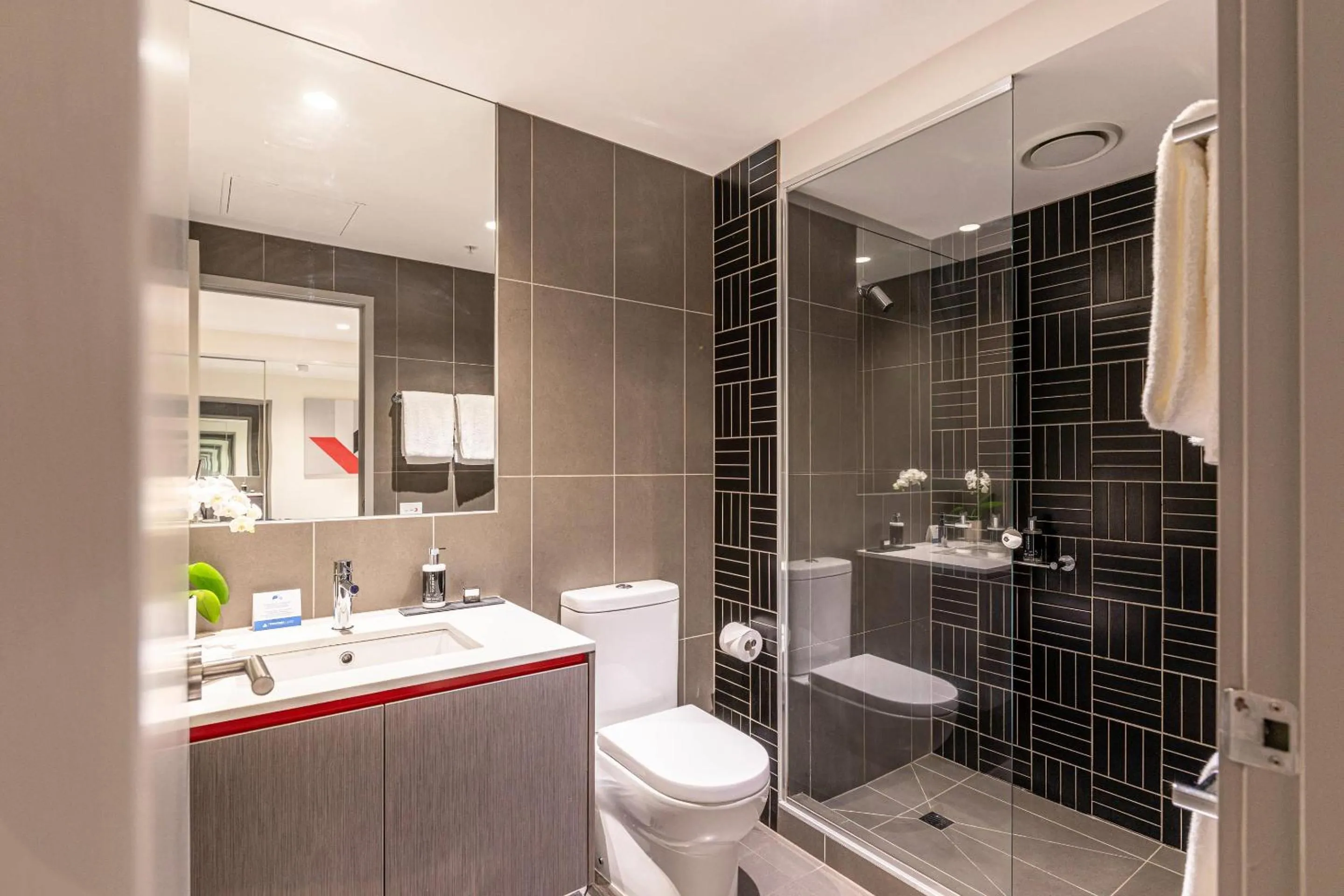 Bathroom in MainStay Suites Abbotsford