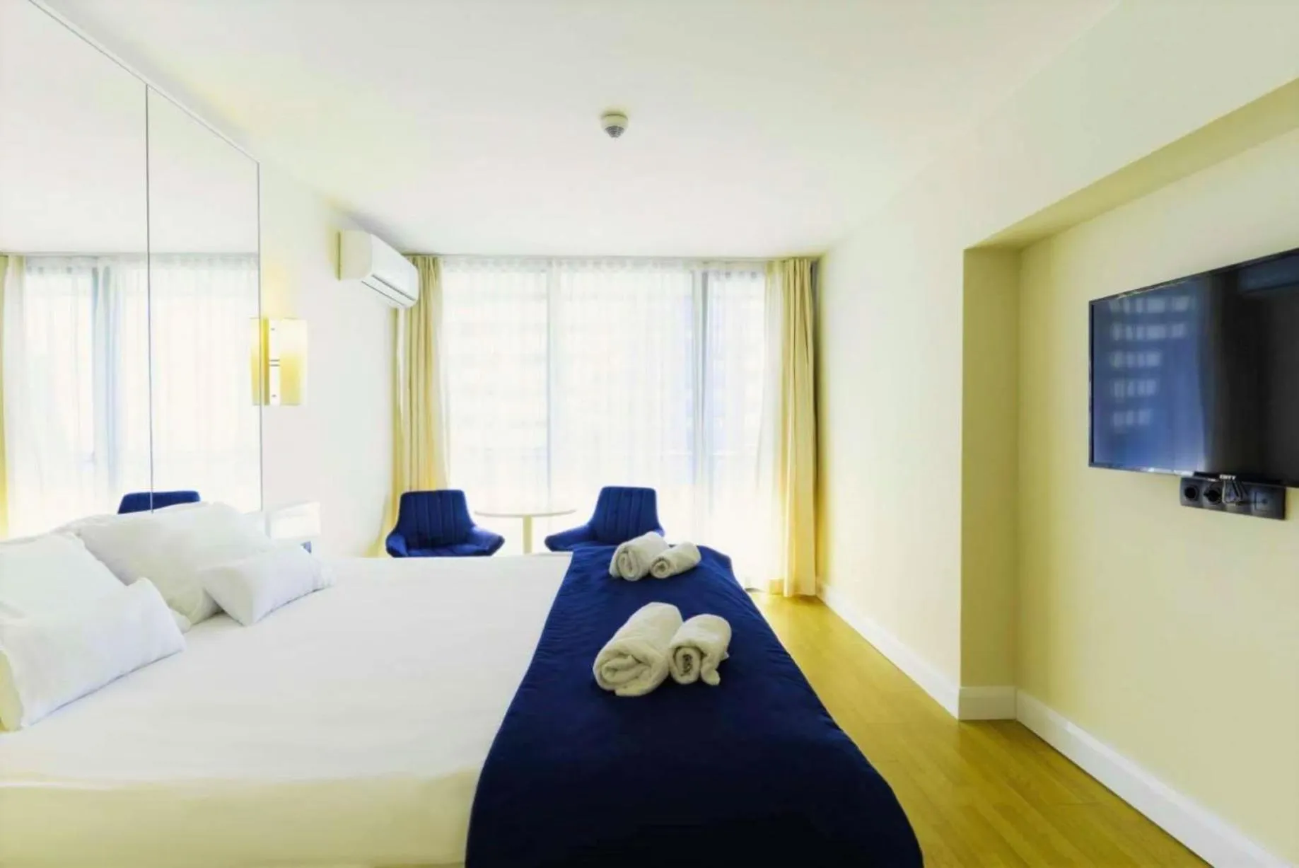 Bed in Elegance Sea View Aparthotel In Orbi City Batumi