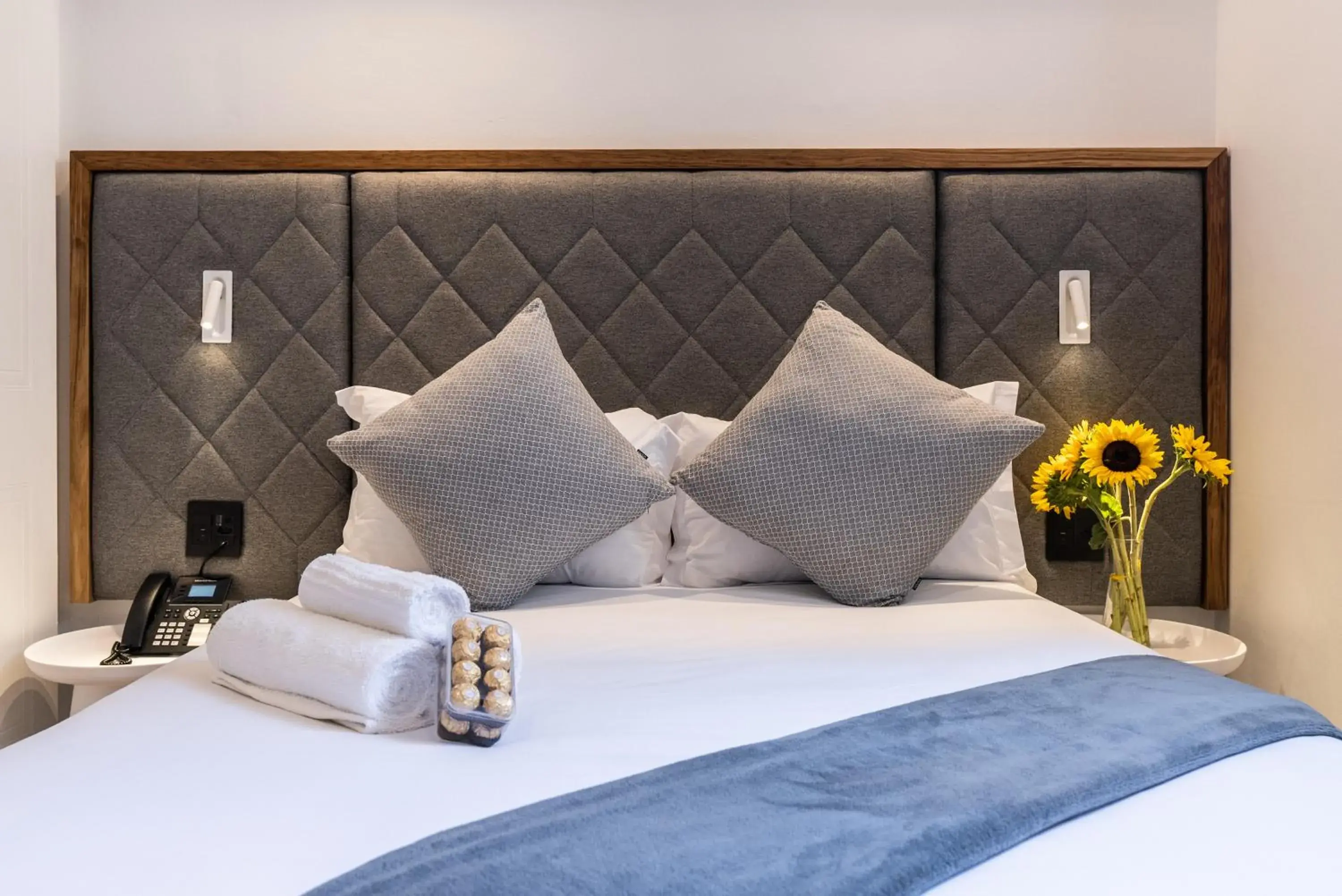 Bed in Cape Diamond Boutique Hotel Bed in Cape Diamond Boutique Hotel