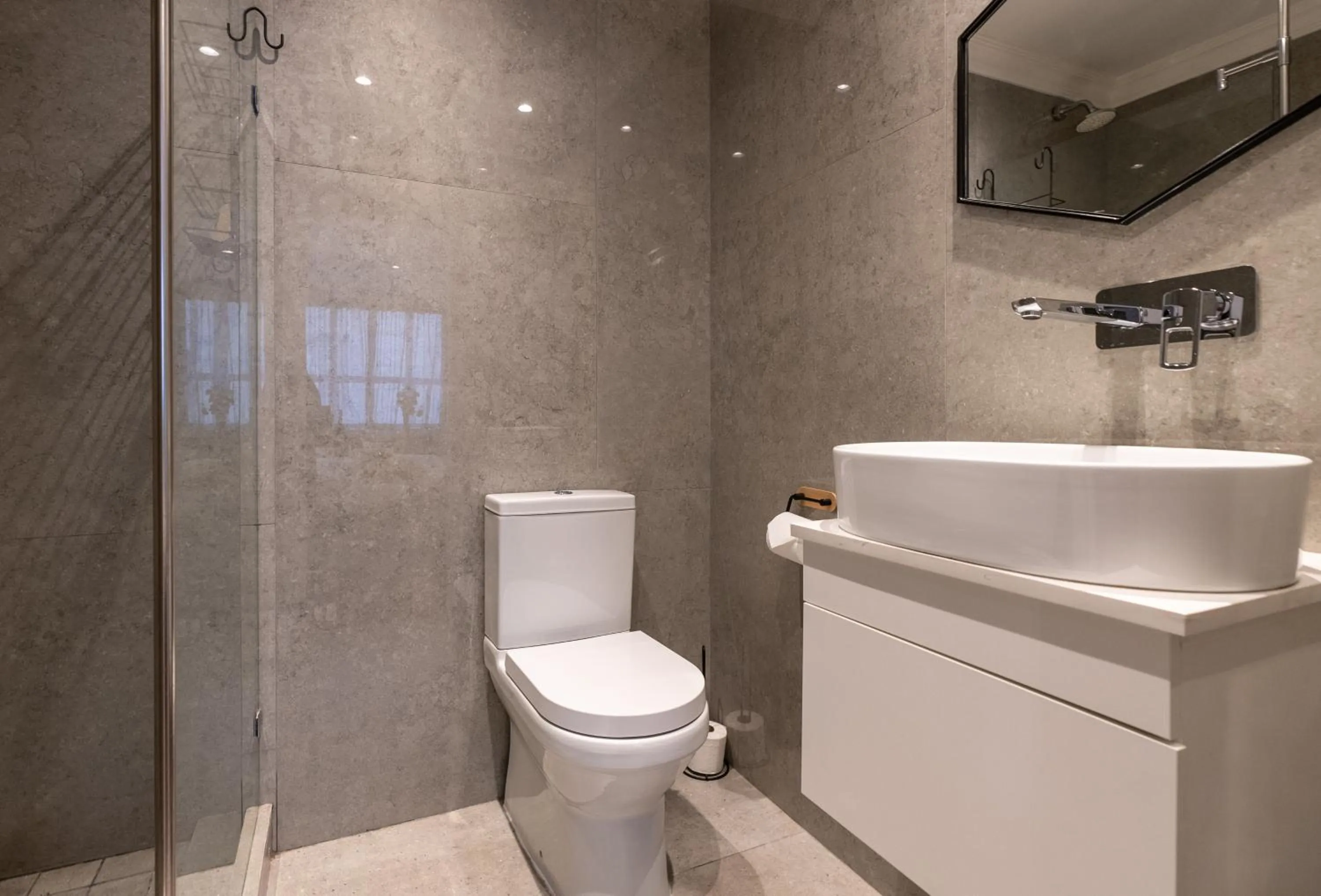 Shower in Cape Diamond Boutique Hotel