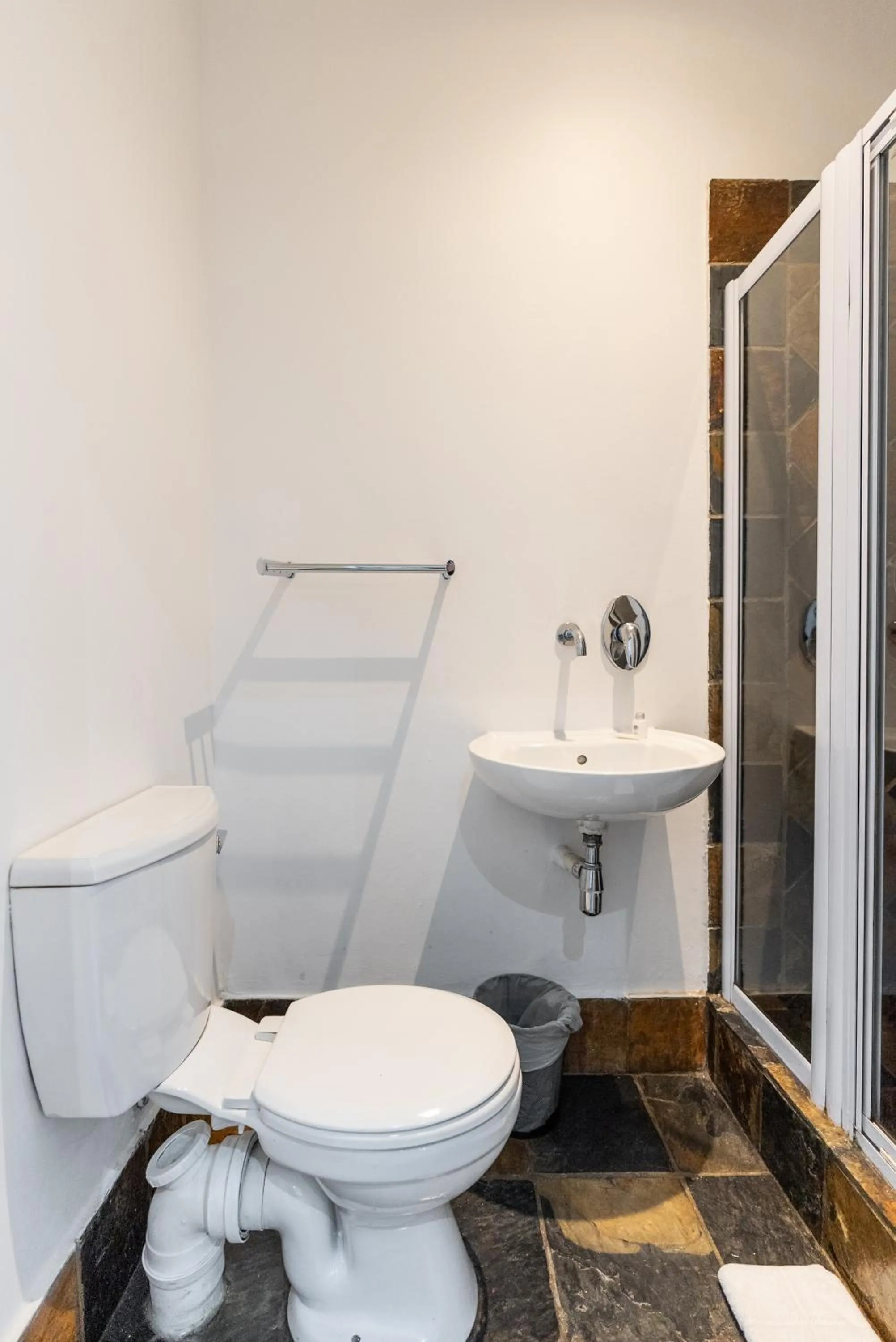 Toilet in Cape Diamond Boutique Hotel