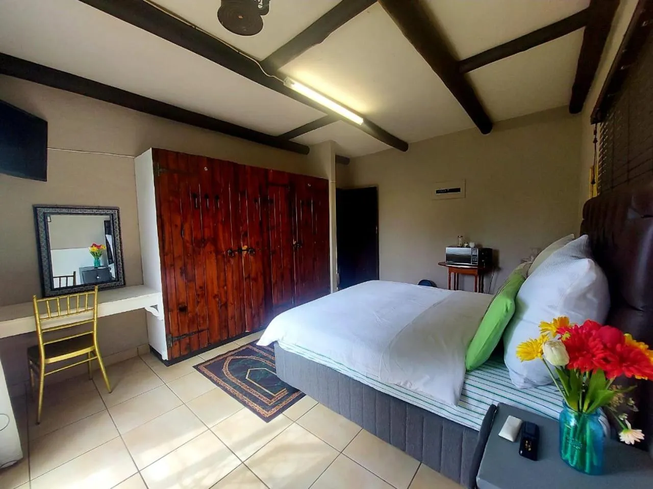 Bed in Daven Guest House