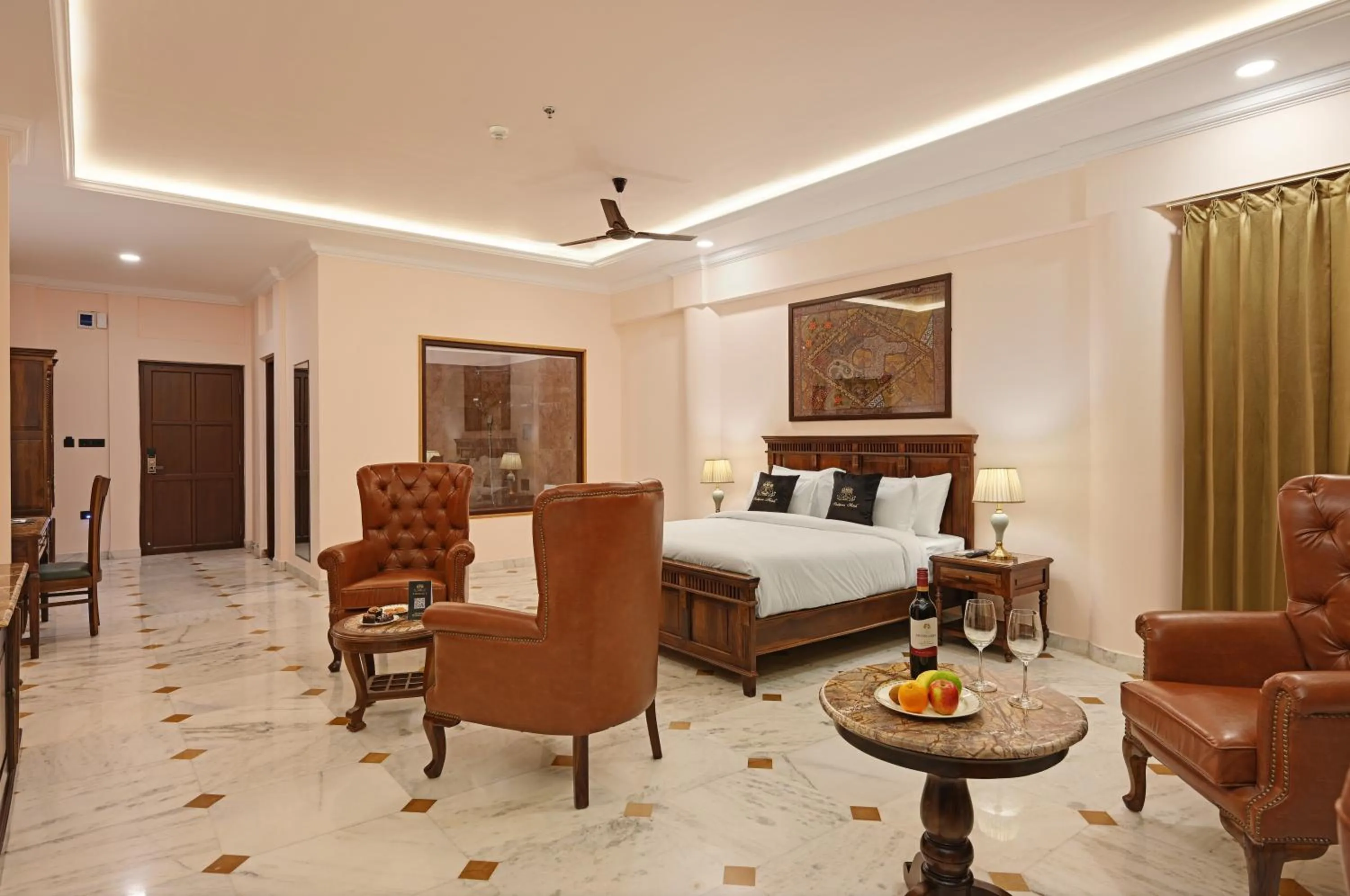 Photo of the whole room, Bed in Shahpura Barliyas House