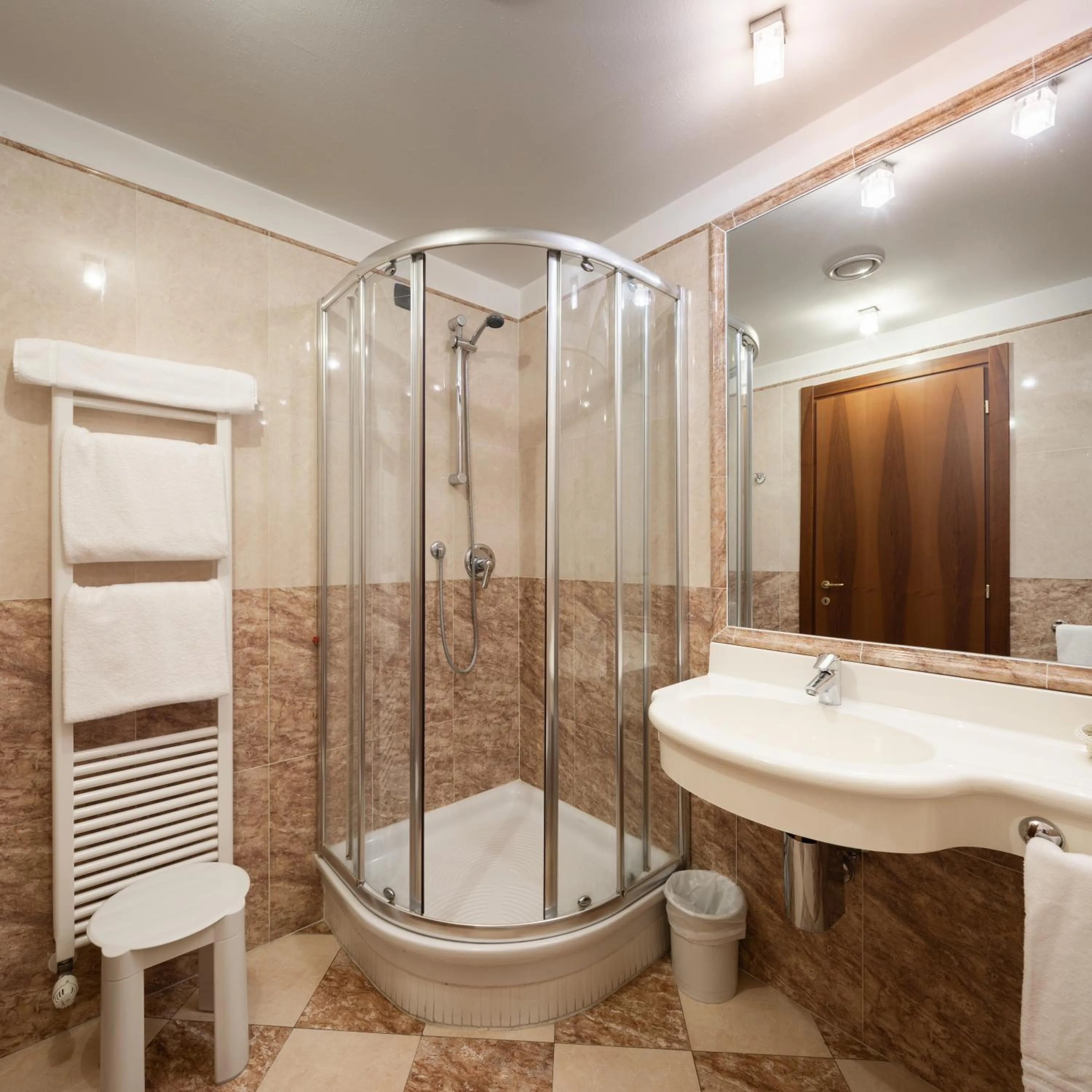 Bathroom in Hotel Lucrezia Borgia