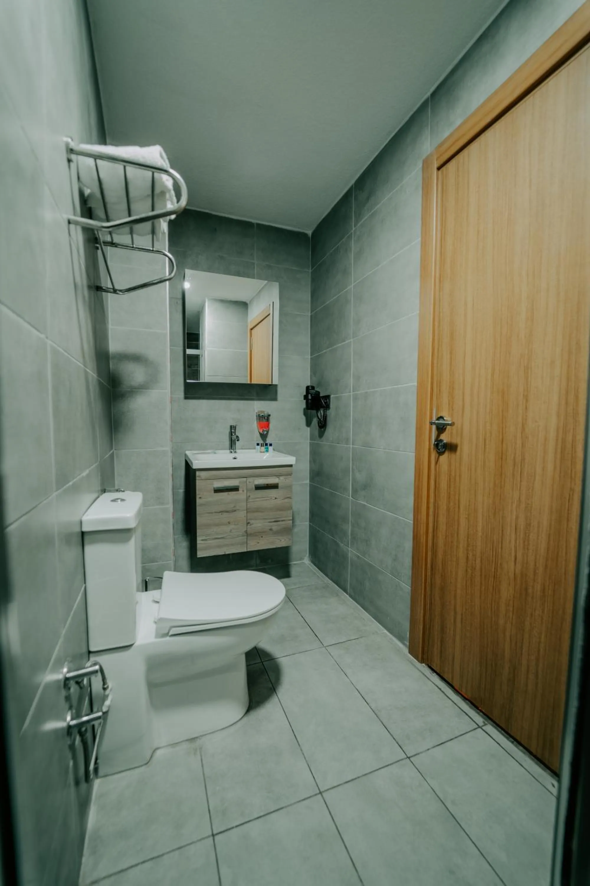 Toilet in Grand Quars Hotel