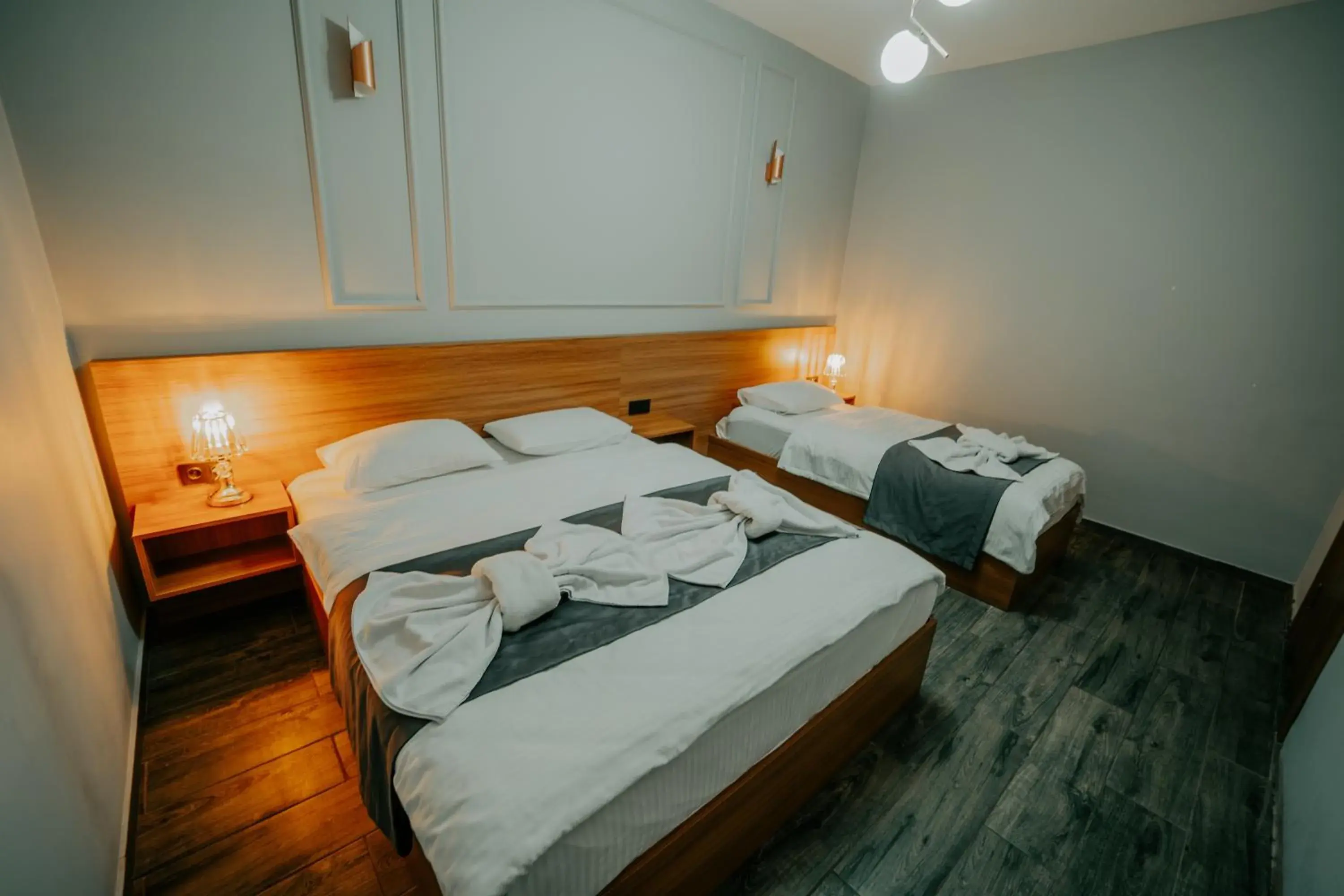 Bed in Grand Quars Hotel Bed in Grand Quars Hotel