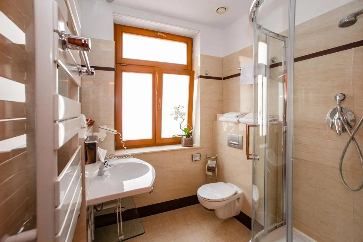 Shower in Hotel Hubertus Rzeszów