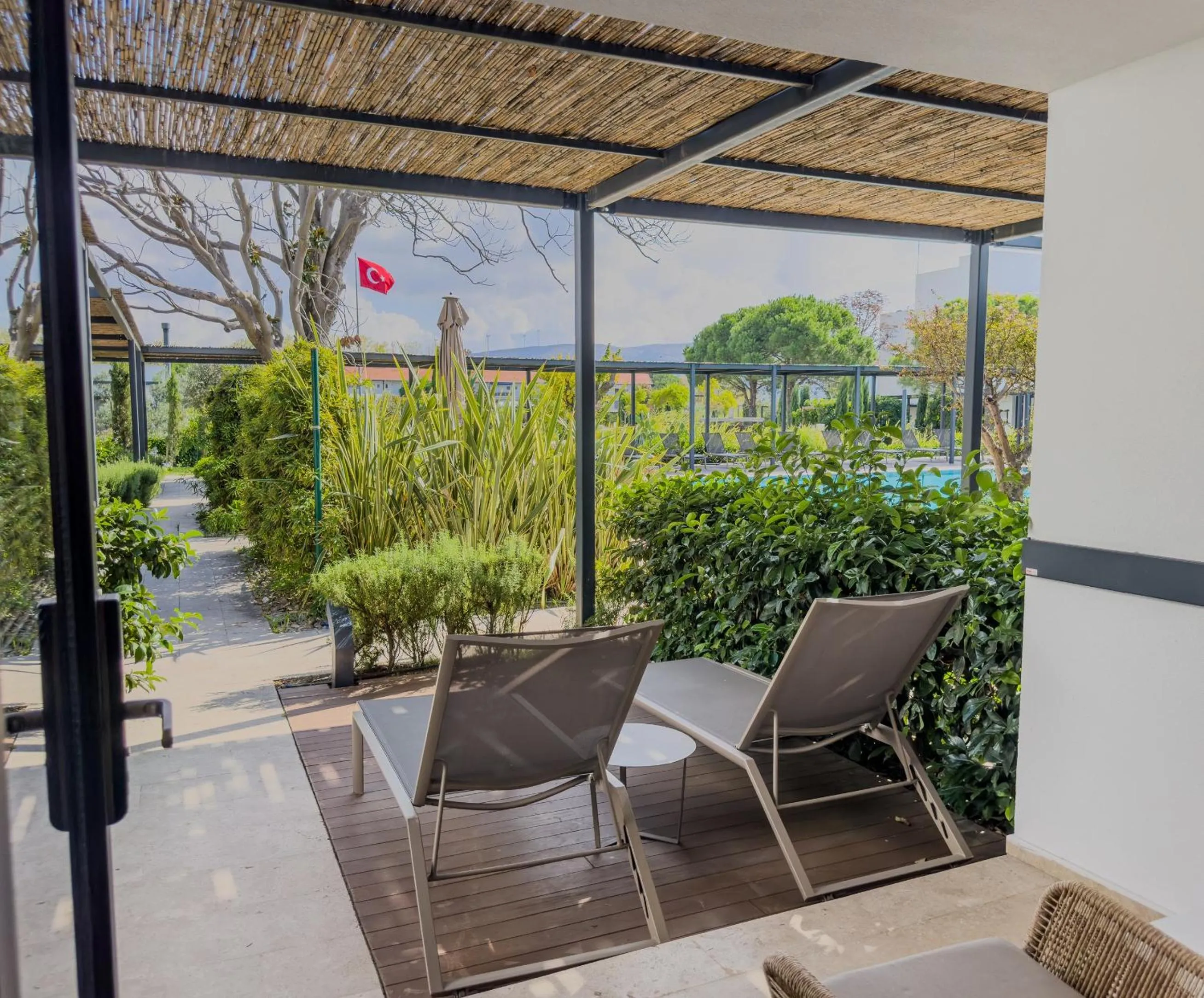 Balcony/Terrace in Pınar Otel