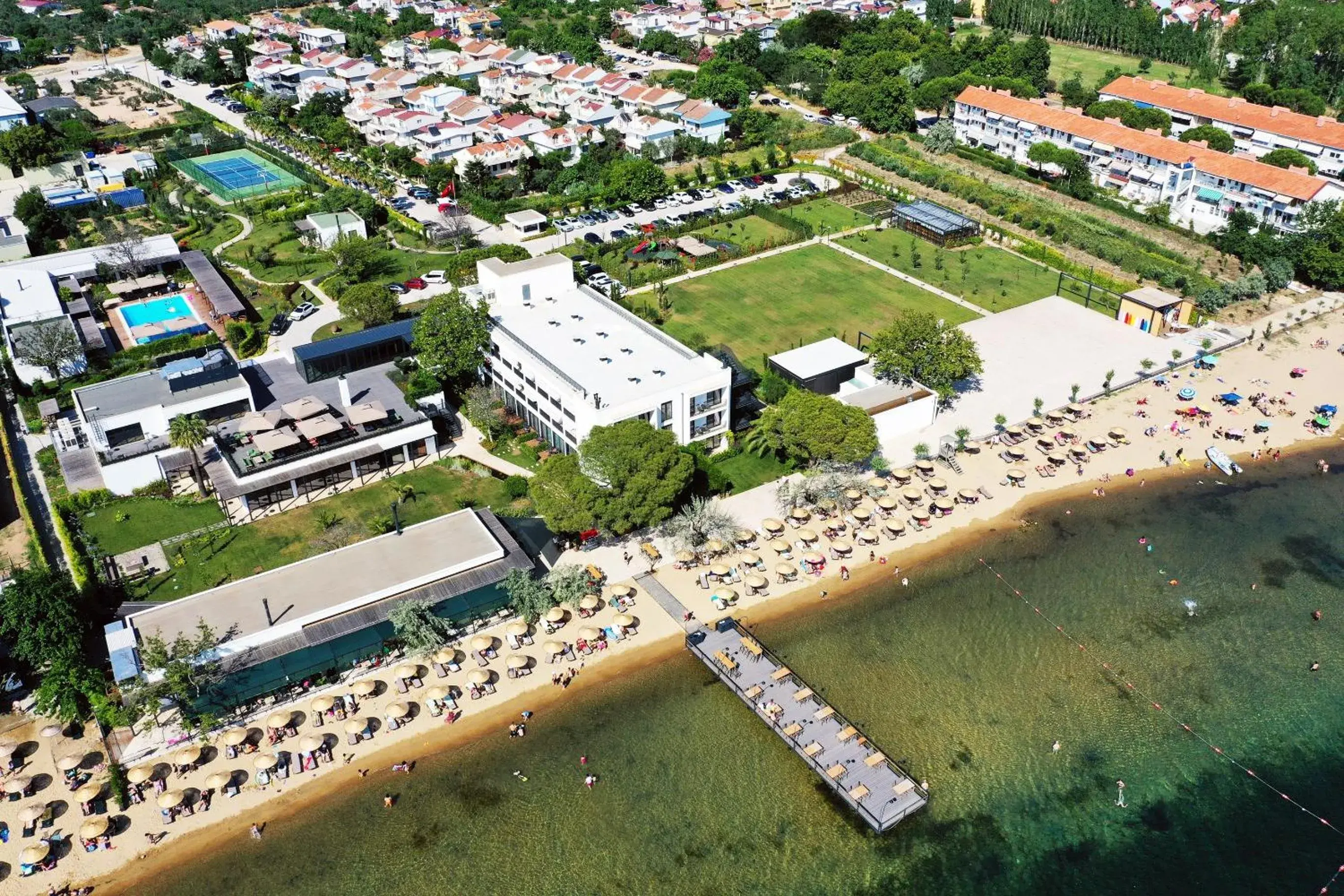 Property building in Pınar Otel Property building in Pınar Otel