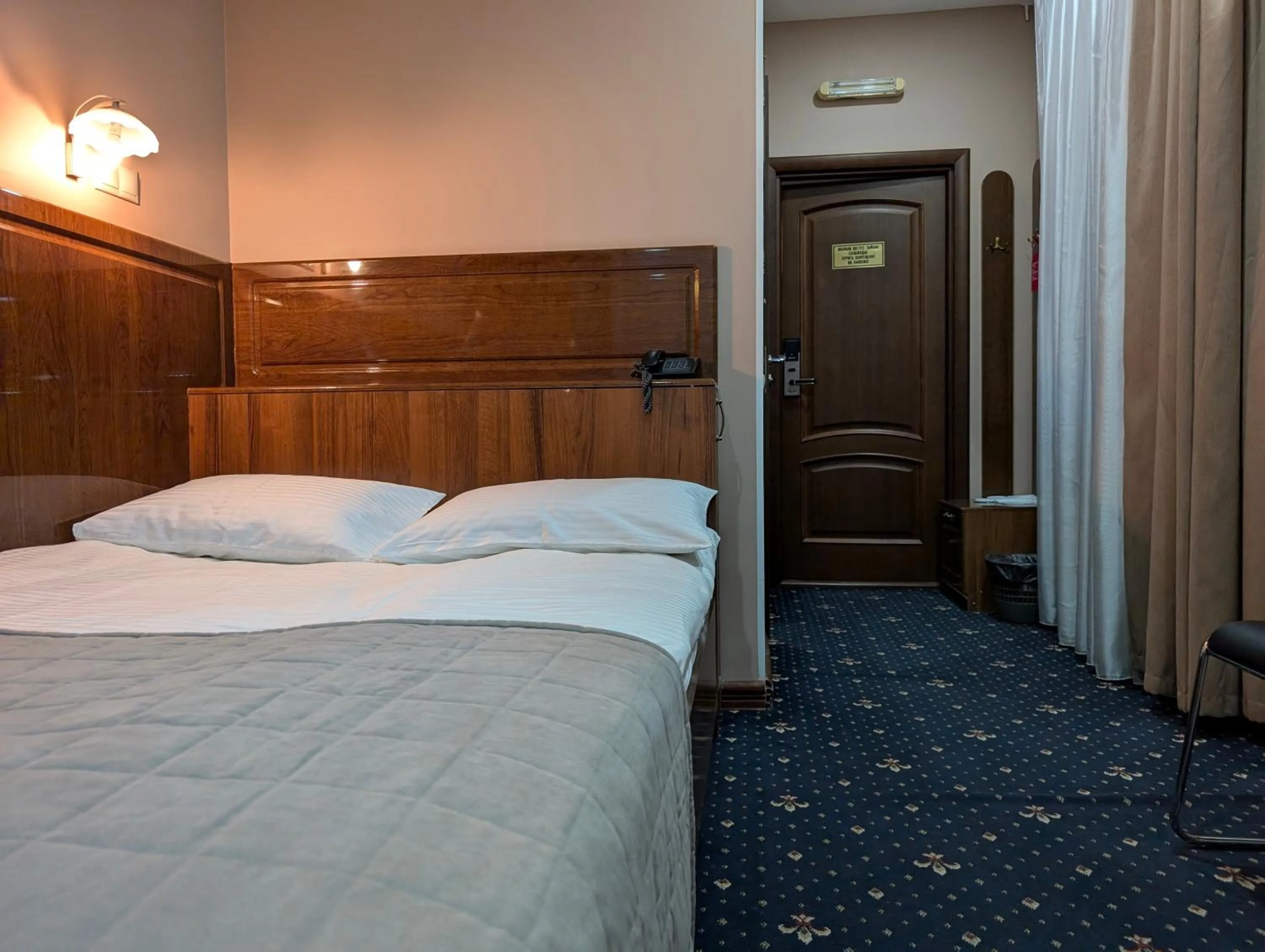 Bed in Victoria Hotel