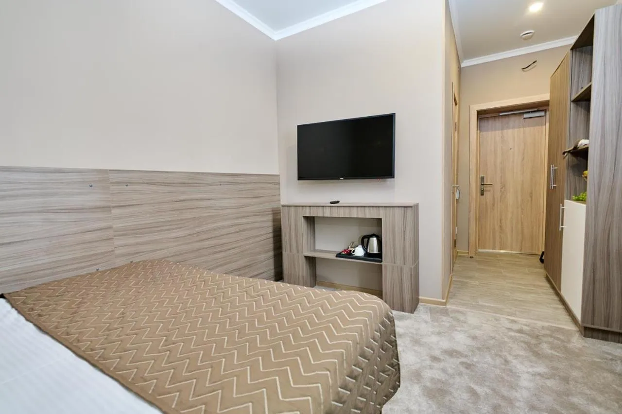 TV and multimedia, Bed in Victoria Hotel