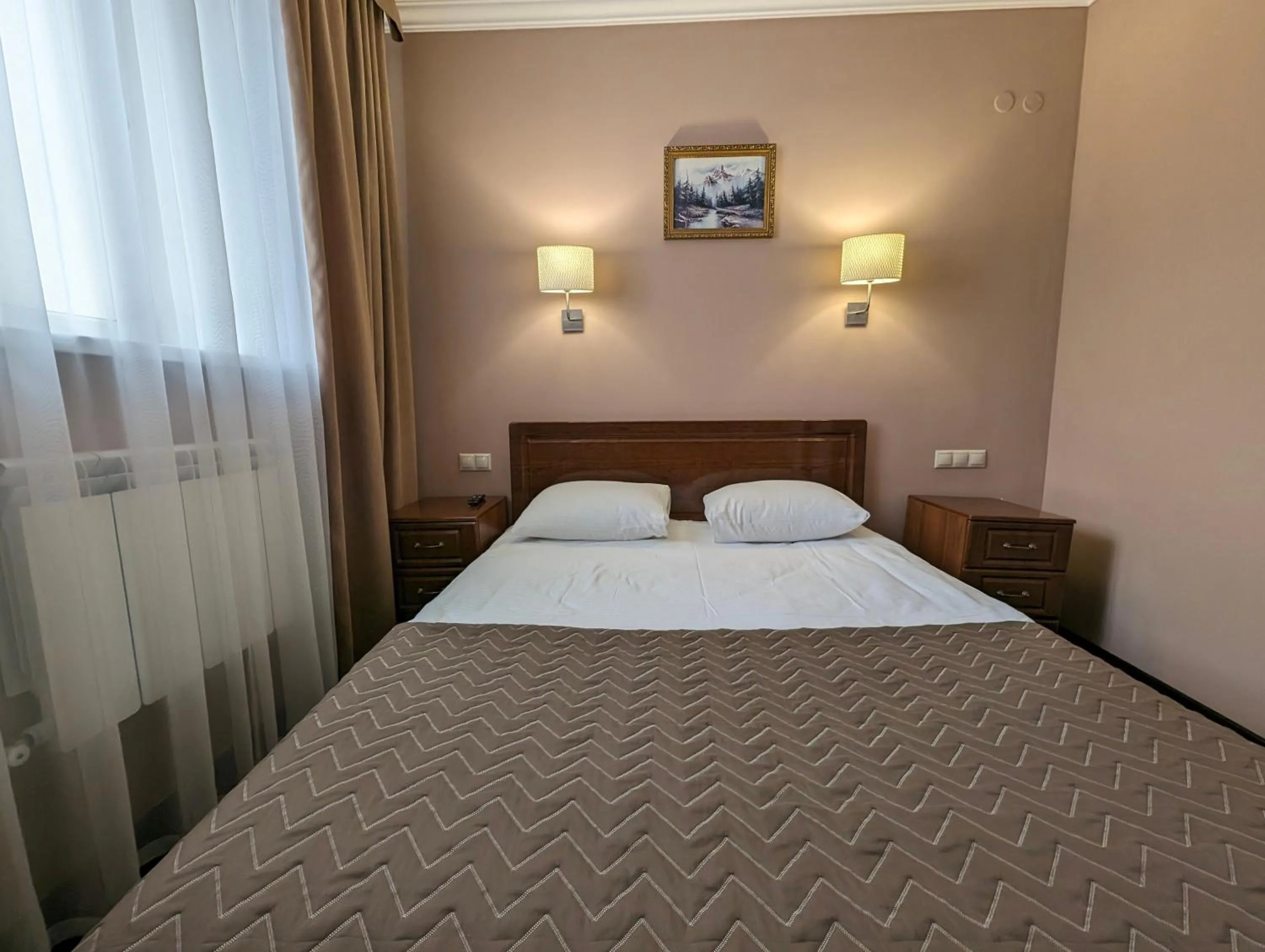 Bed in Victoria Hotel