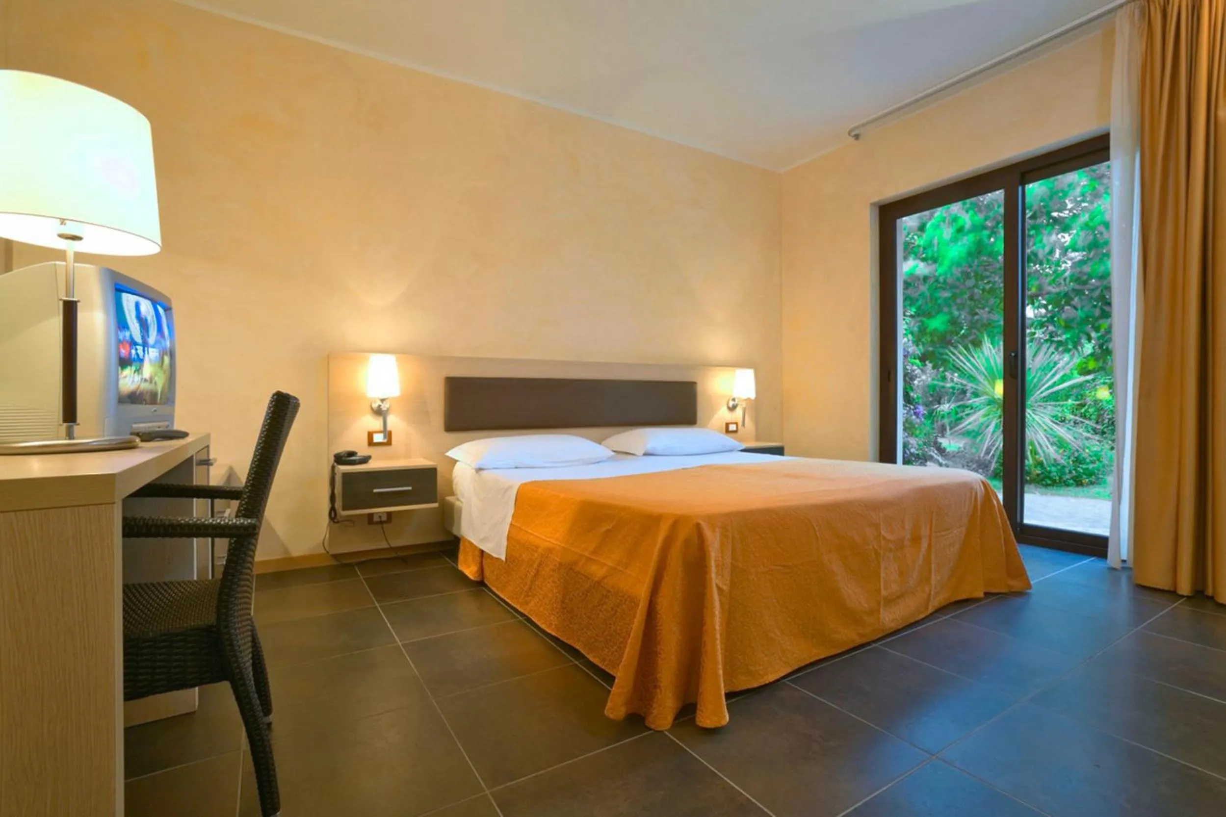 Photo of the whole room, Bed in Borgo Del Principe