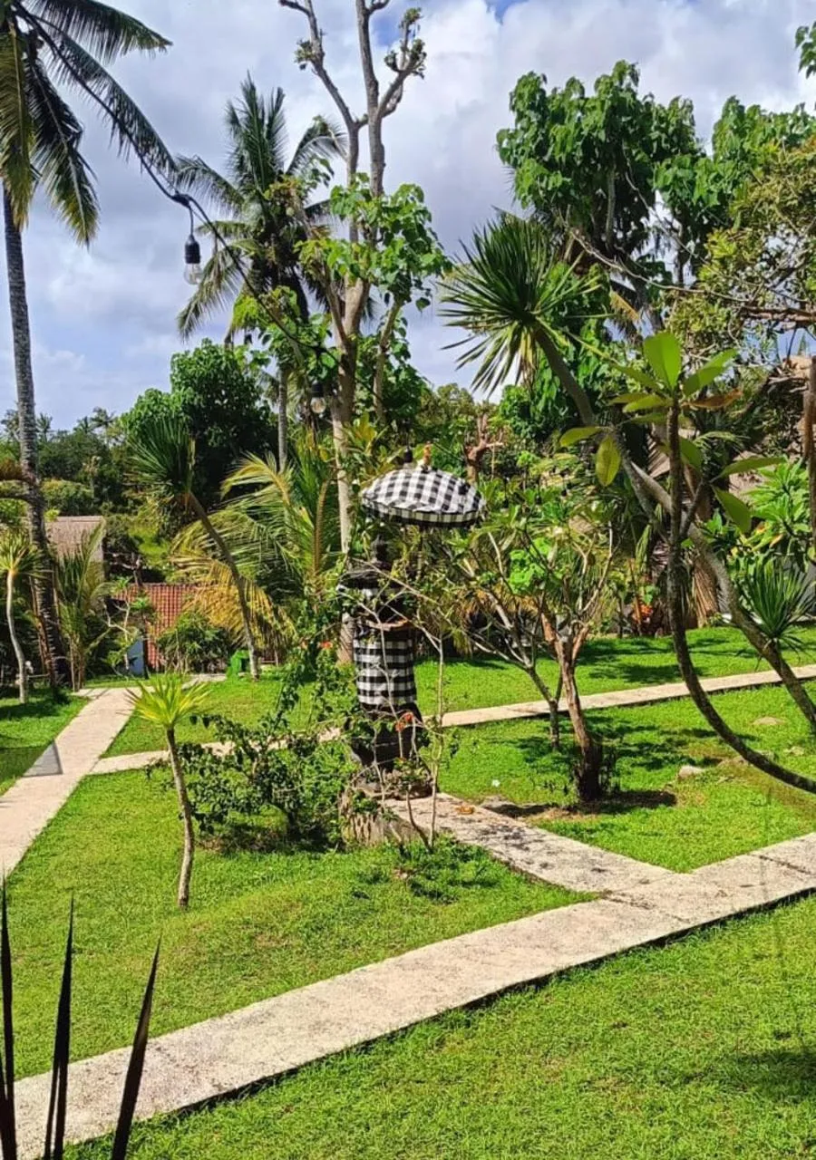 Garden in Namaste Bungalows Resort
