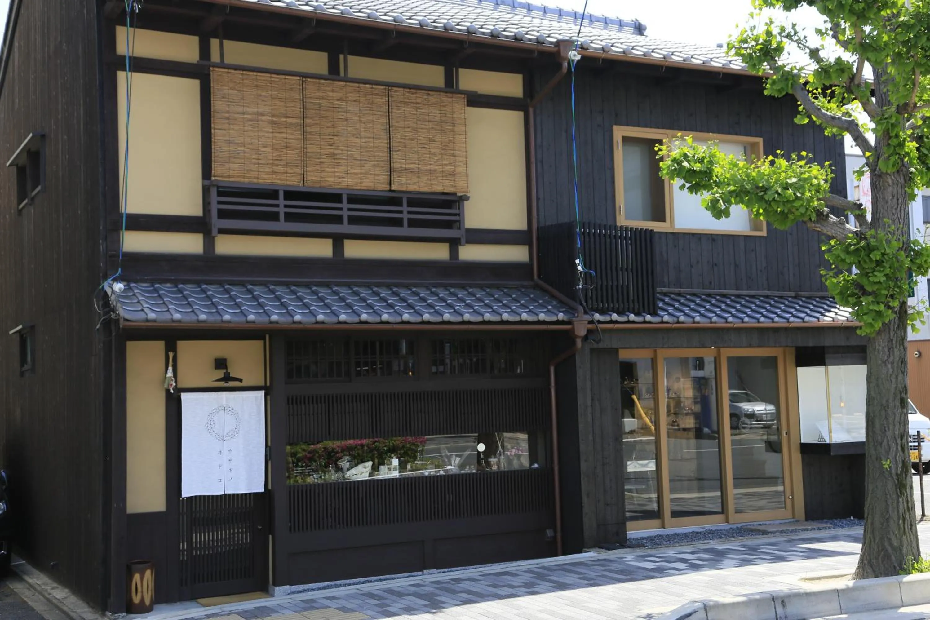 Facade/entrance in Usaginonedoko