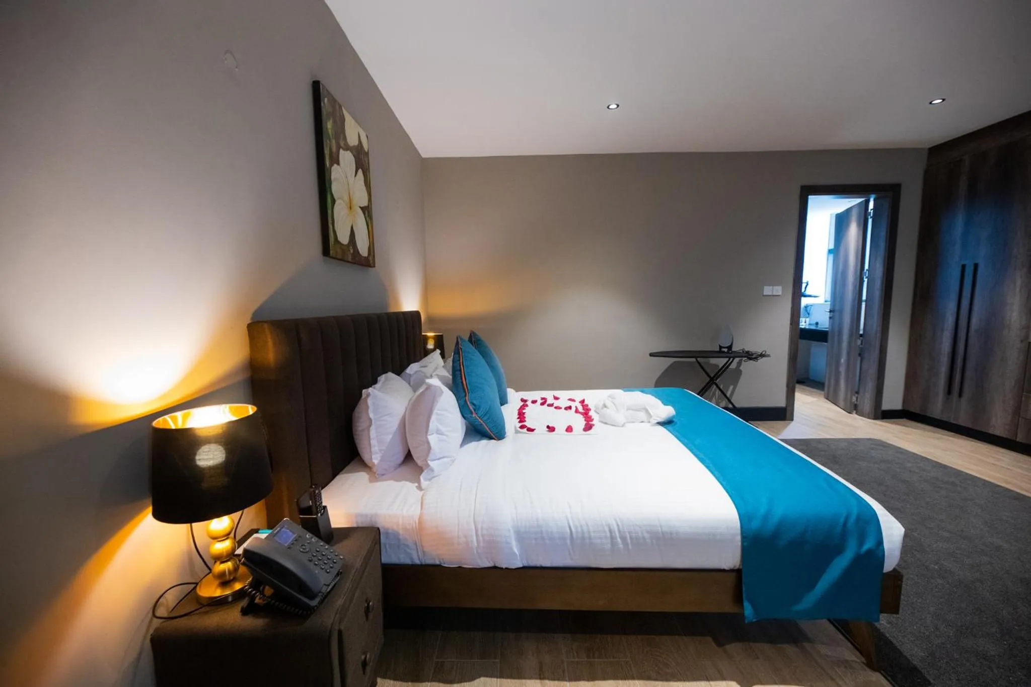 Bed in Sincerely Yours Suites & Serviced Apartments