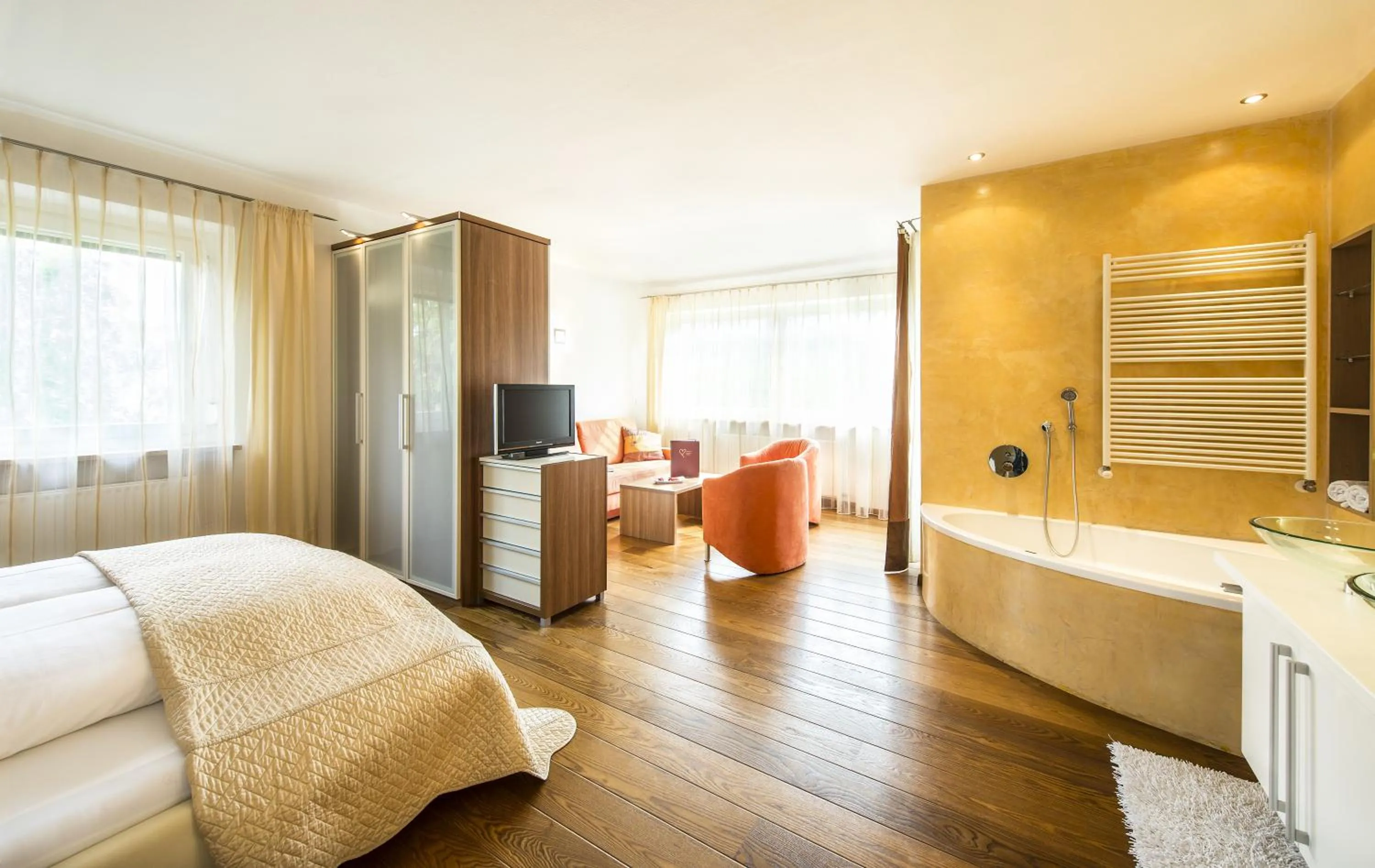 Photo of the whole room in Hotel Pension Verdorfer