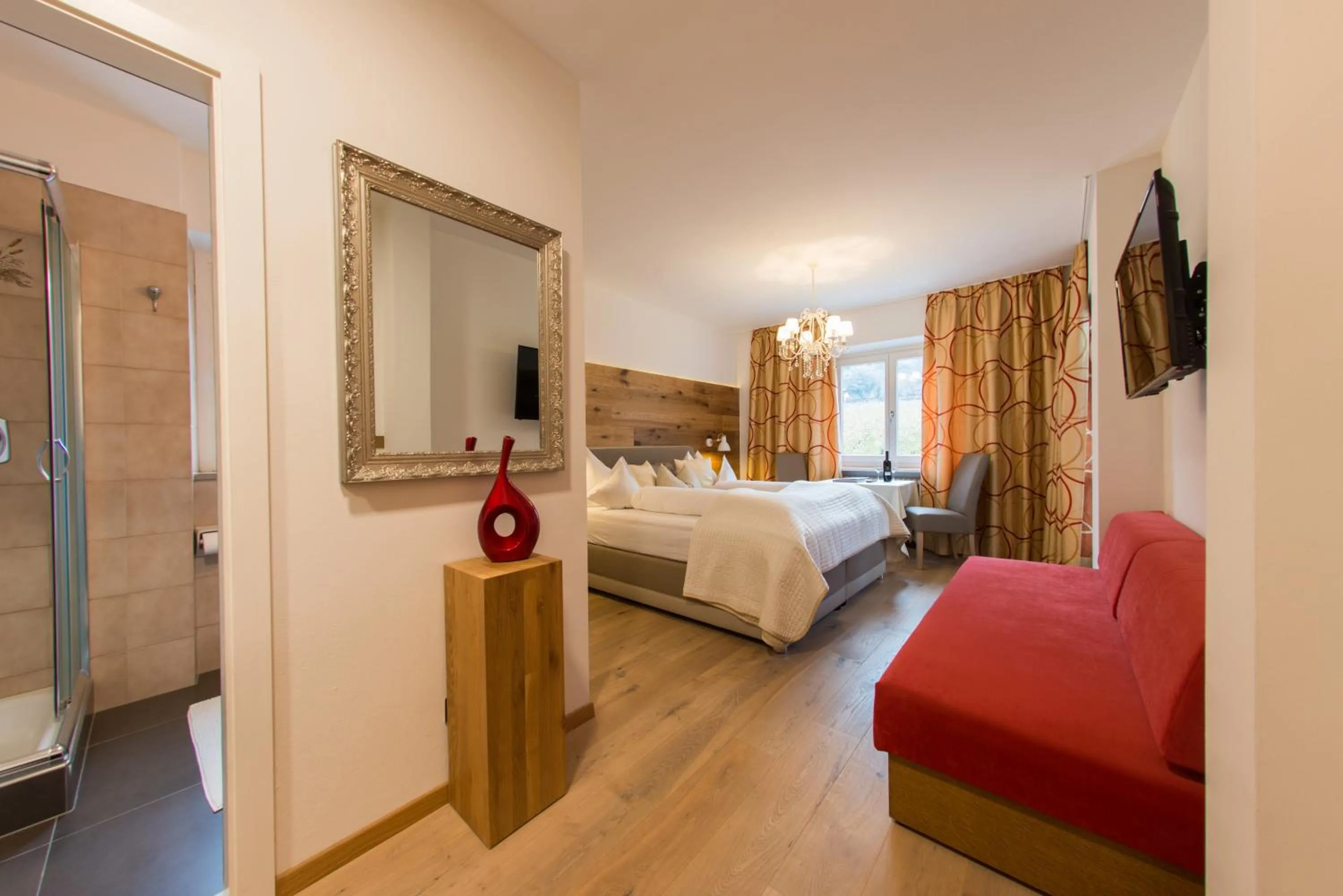 Seating area, Bed in Hotel Pension Verdorfer