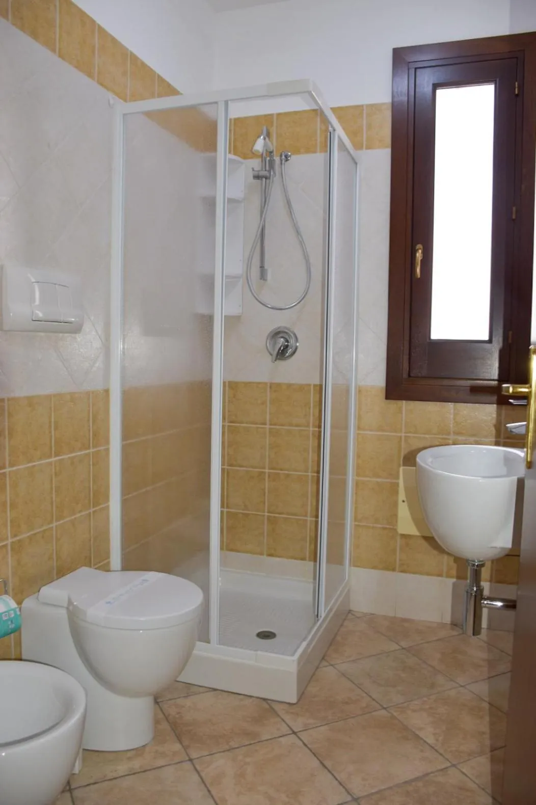 Bathroom in Hotel Sikania