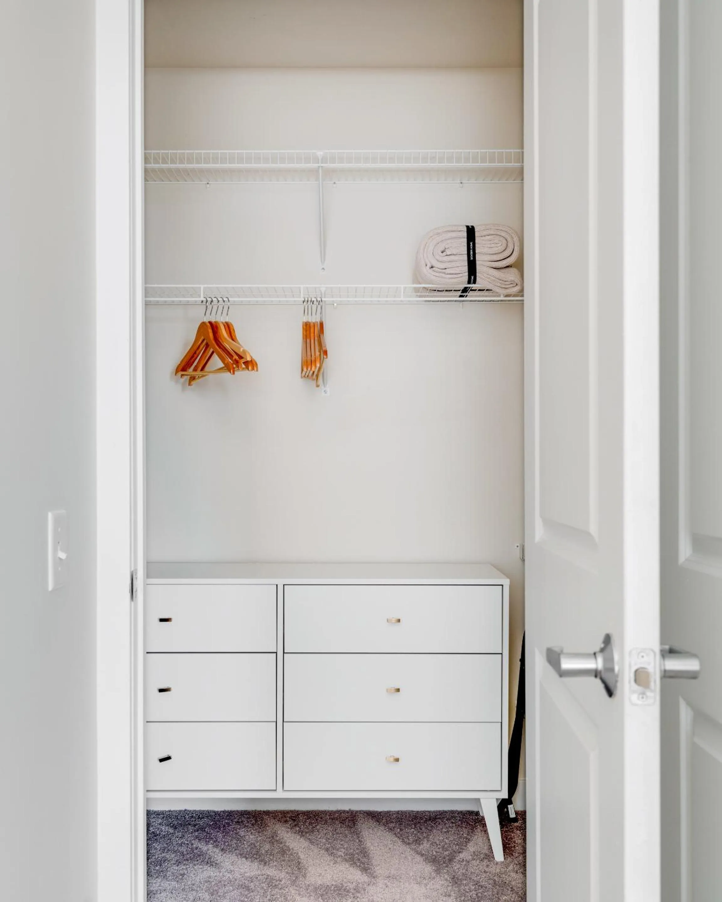 Mint House at The Divine Lorraine Hotel - Philadelphia