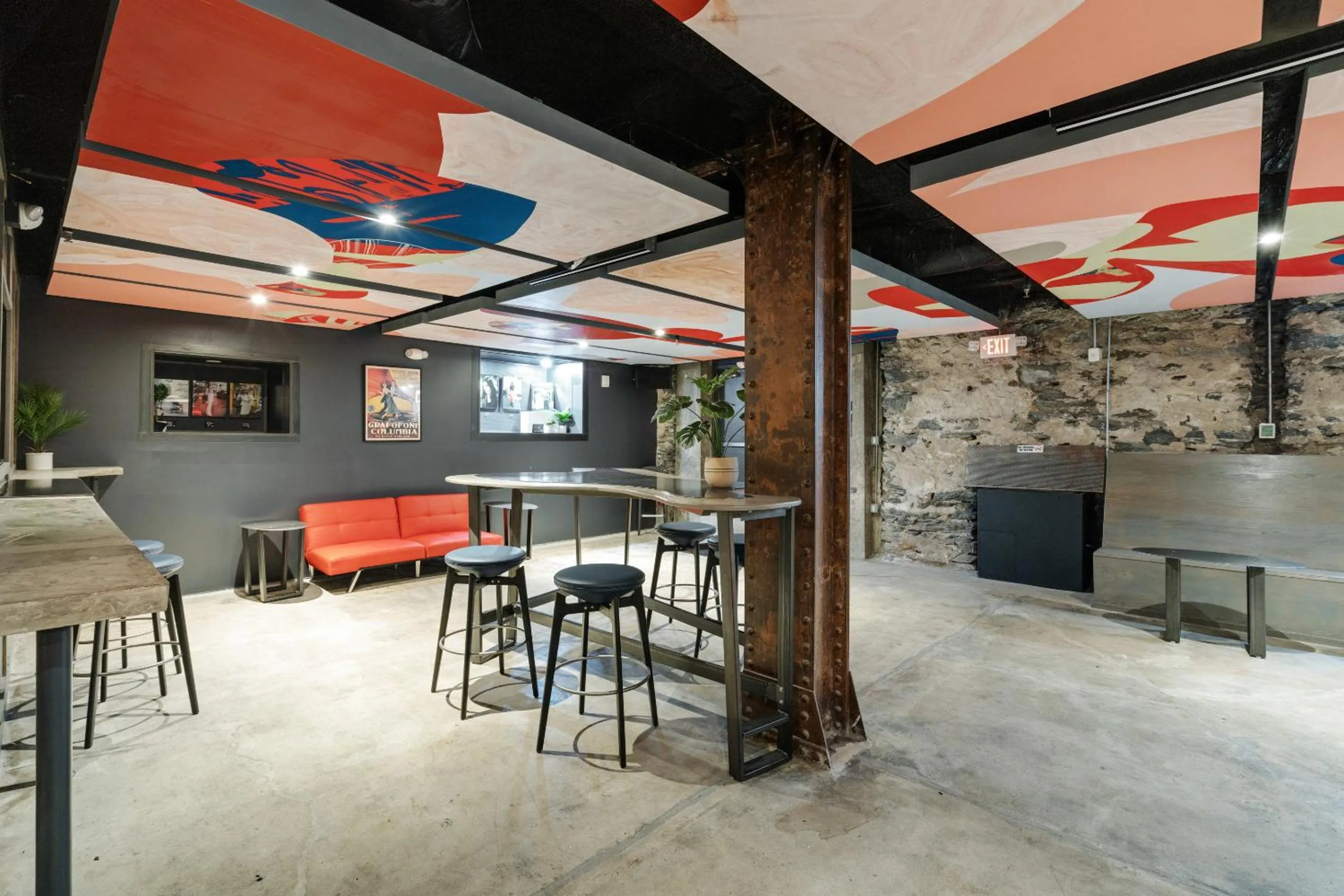 Mint House at The Divine Lorraine Hotel - Philadelphia