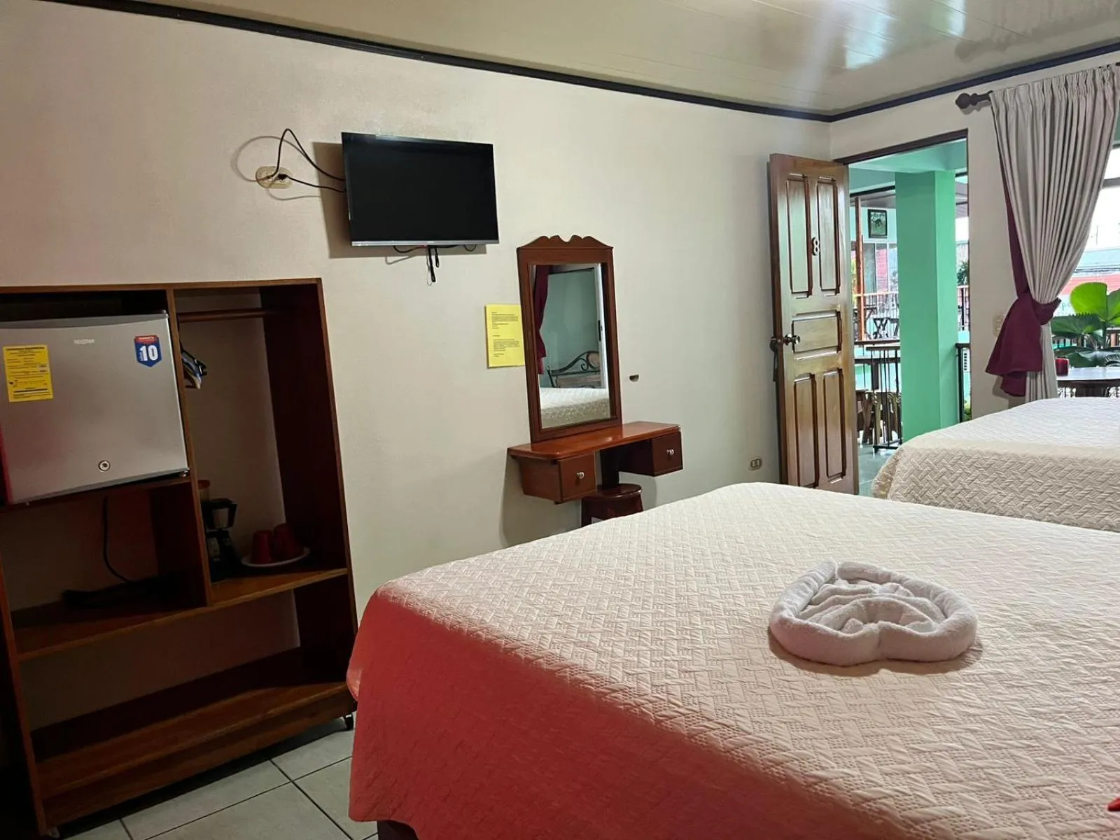 Photo of the whole room, Bed in Hotel FAS