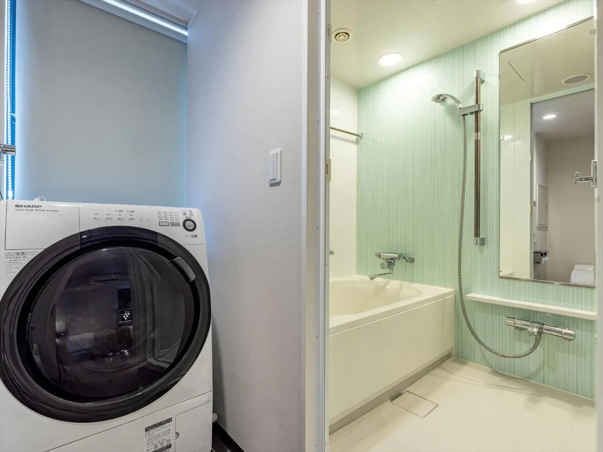 Photo of the whole room in Tokyu Stay Shimbashi - Ginza area Photo of the whole room in Tokyu Stay Shimbashi - Ginza area