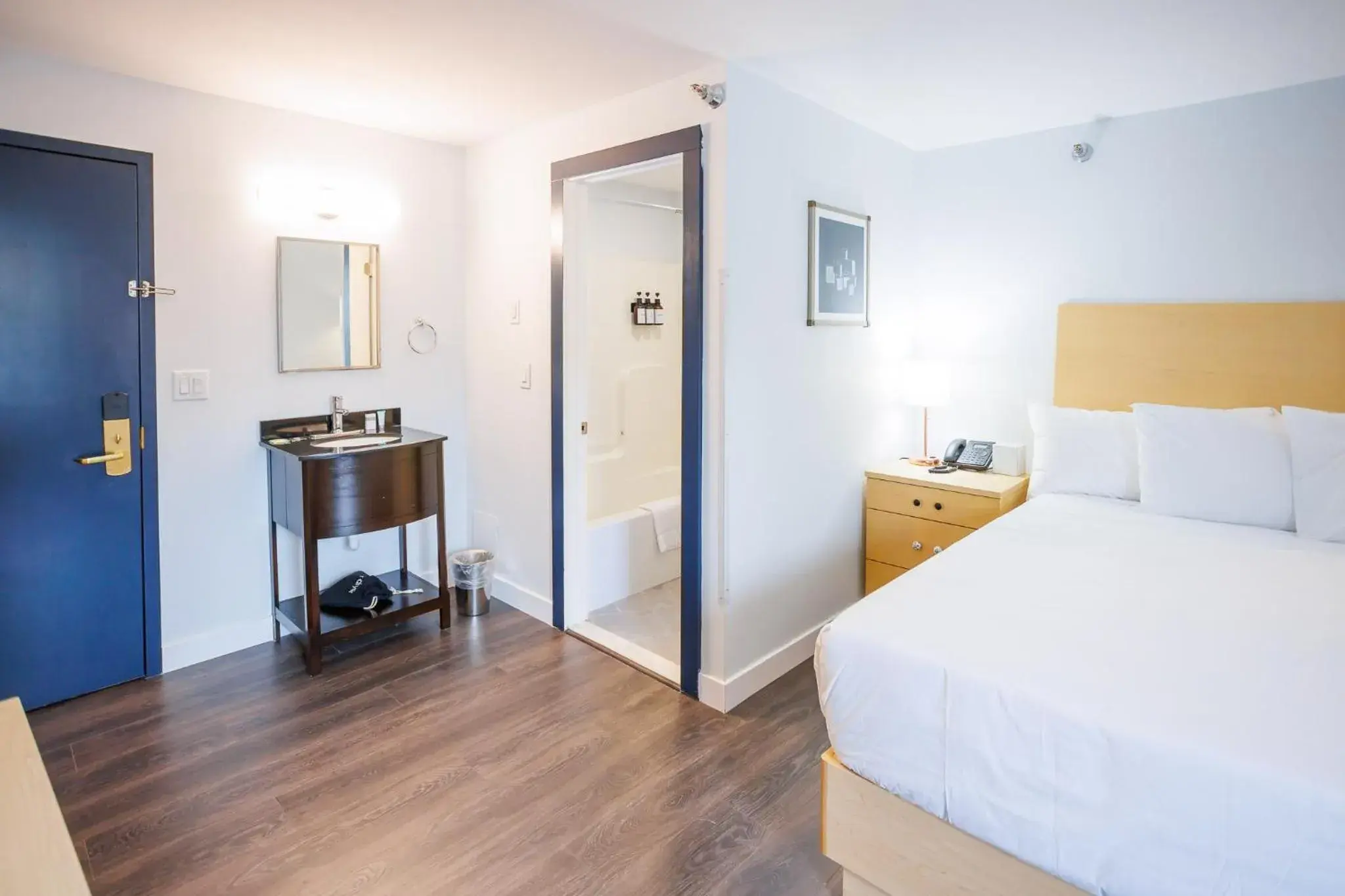 Standard King Room in Hotel Callista Standard King Room in Hotel Callista