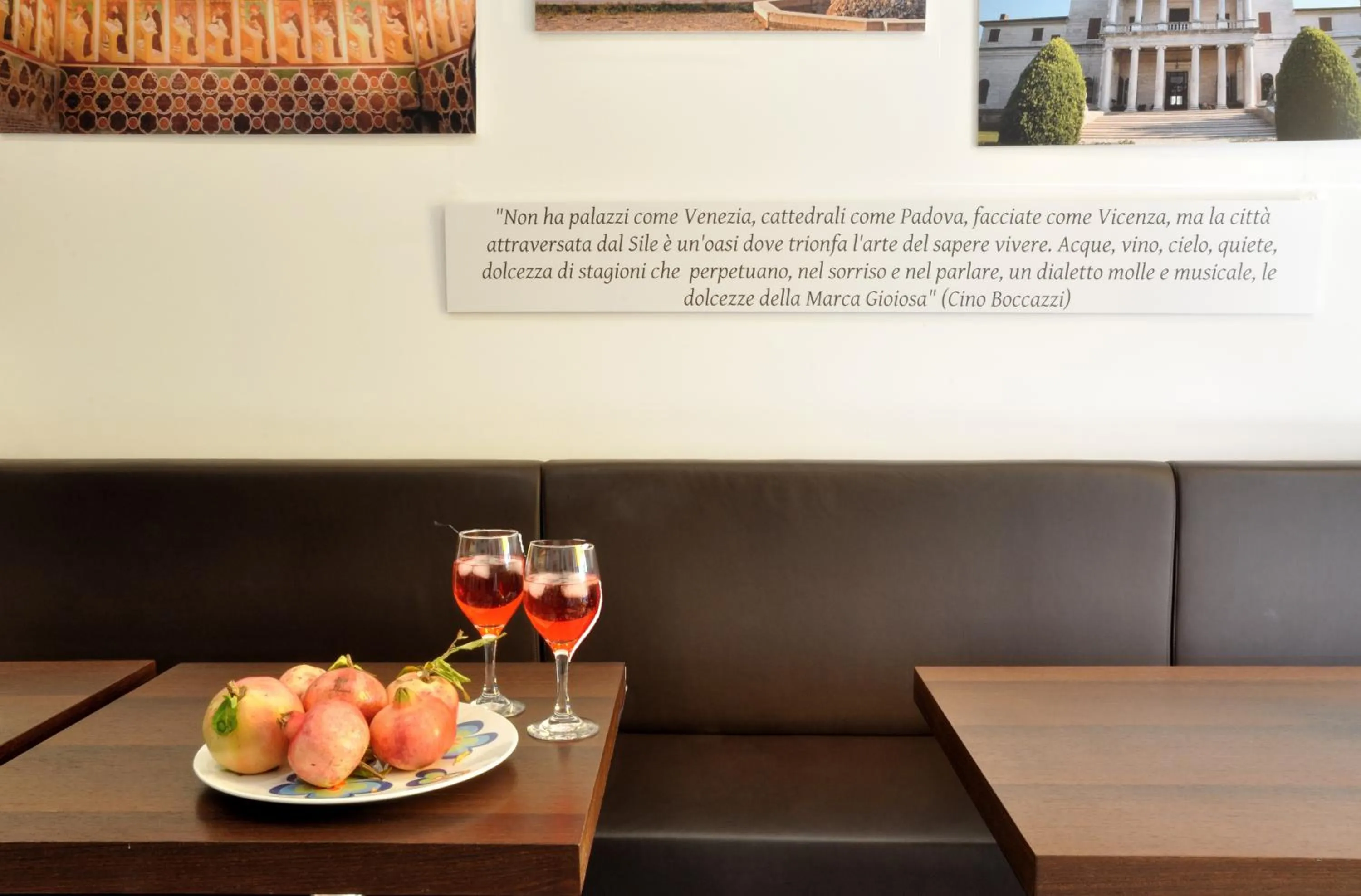 Food and drinks in Hotel Mezzaluna