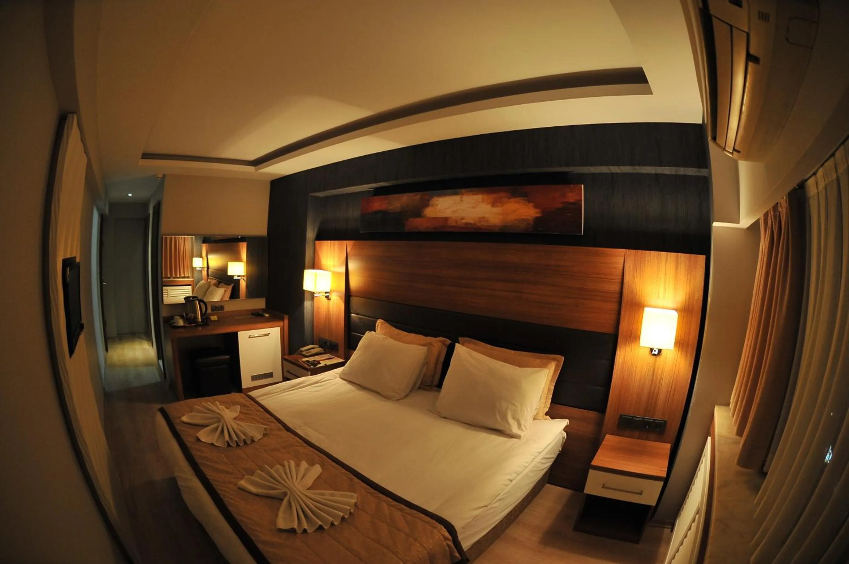 Photo of the whole room, Bed in İzmir Otel Kabaçam