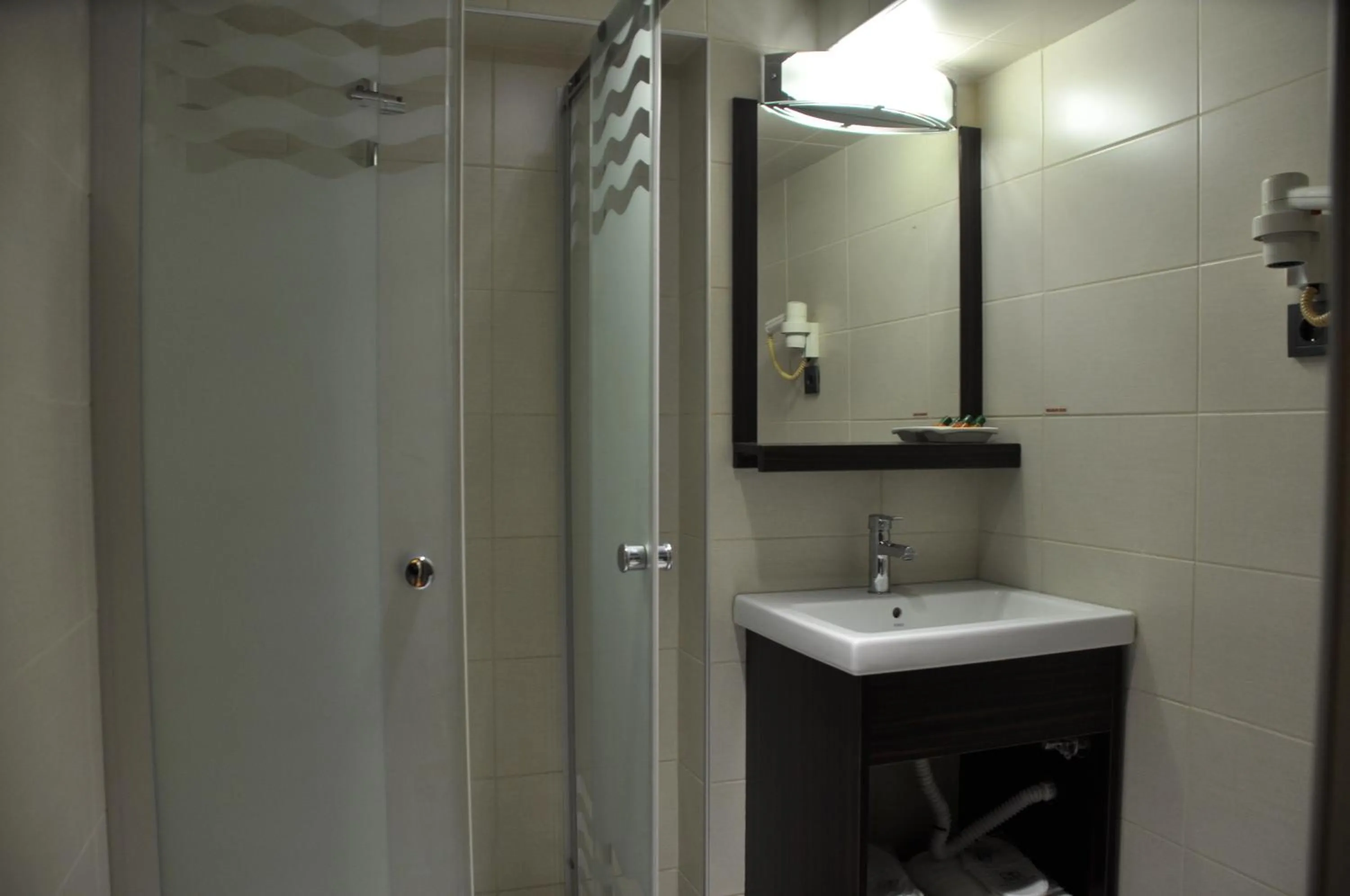 Bathroom in İzmir Otel Kabaçam