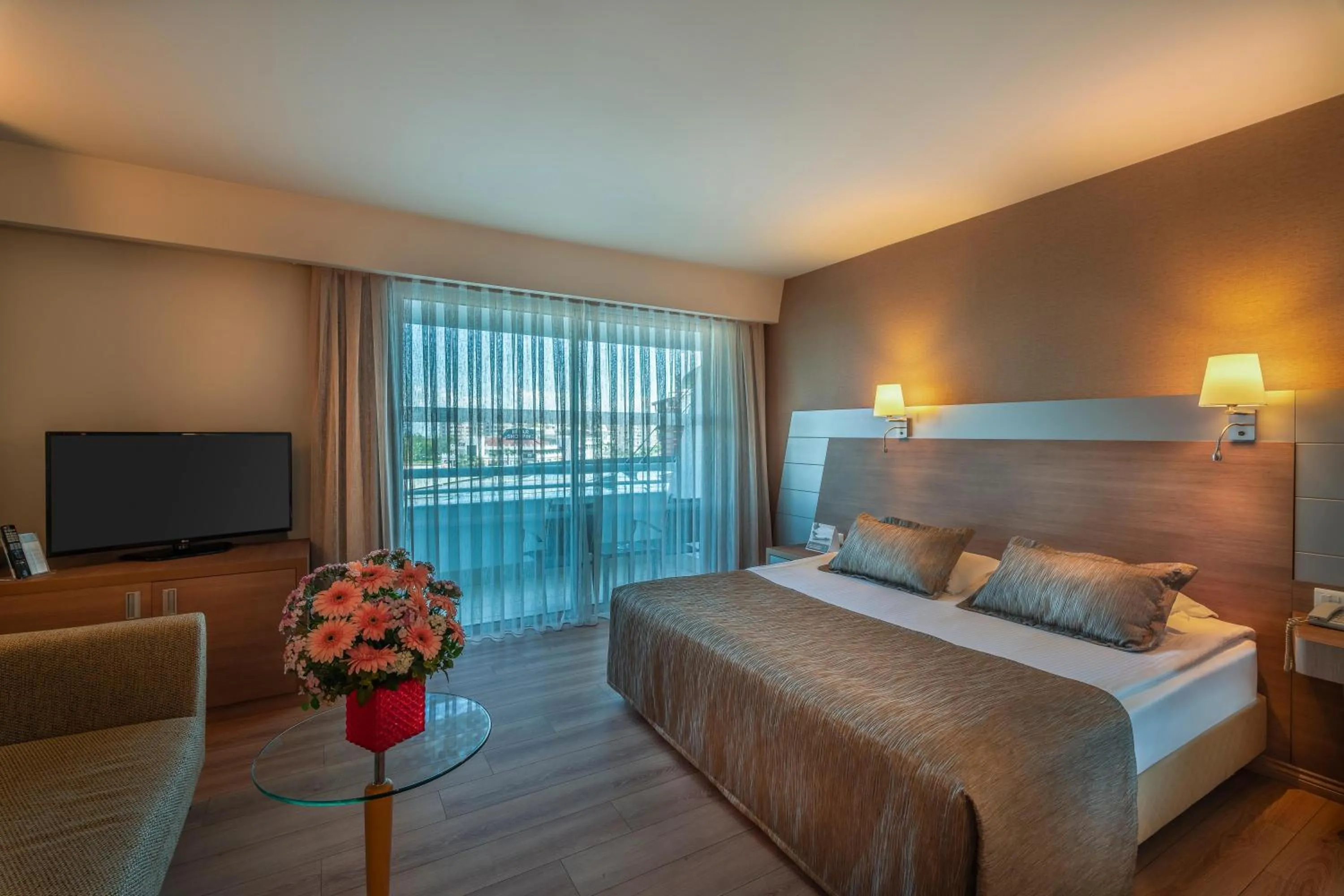 Deluxe Room with City View and Balcony in Concorde De Luxe Resort Lara Antalya- Prive Ultra All Inclusive