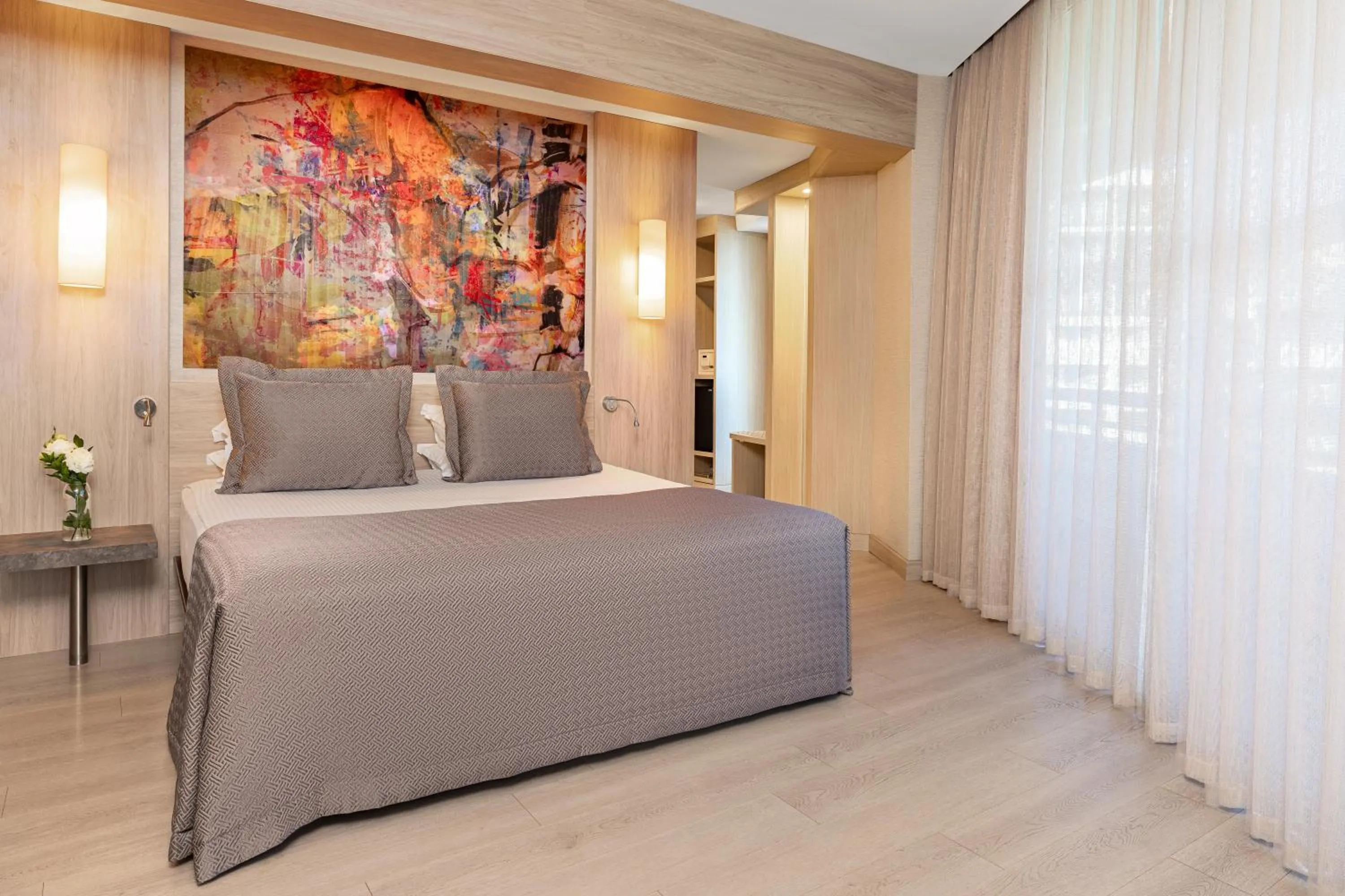 Photo of the whole room, Bed in Concorde De Luxe Resort Lara Antalya- Prive Ultra All Inclusive