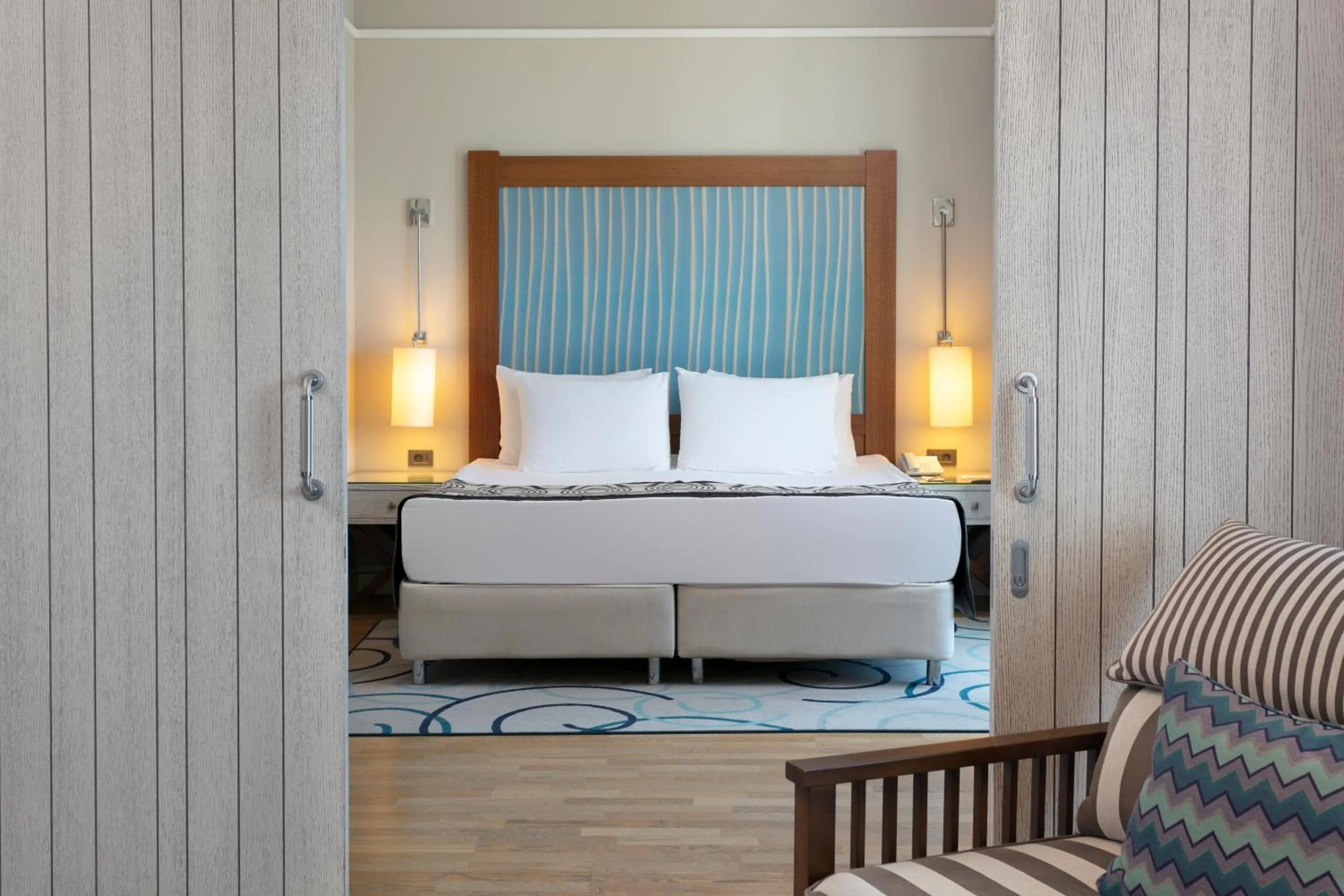 Bed in Xanadu Island