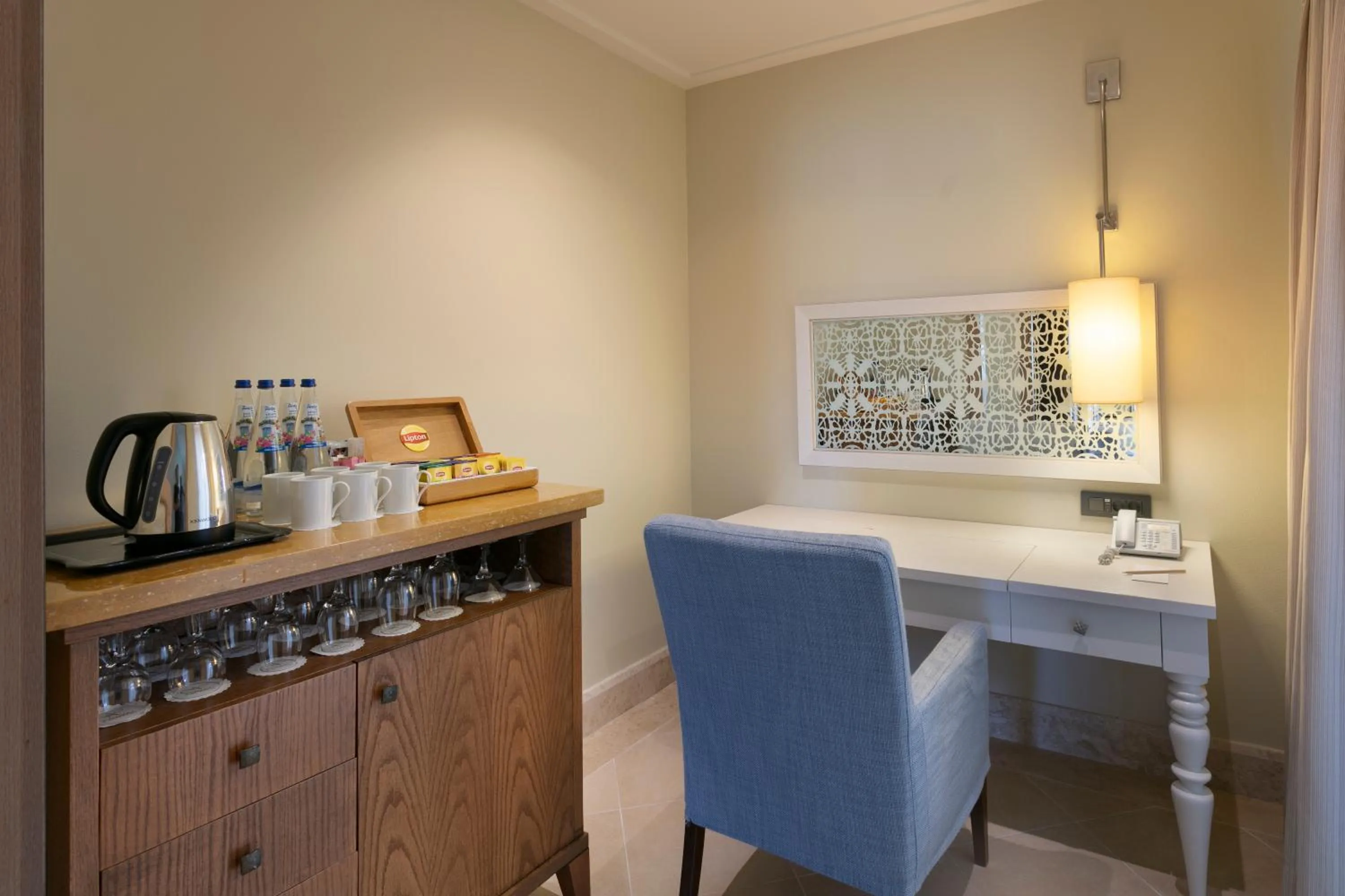 Garden in Xanadu Island