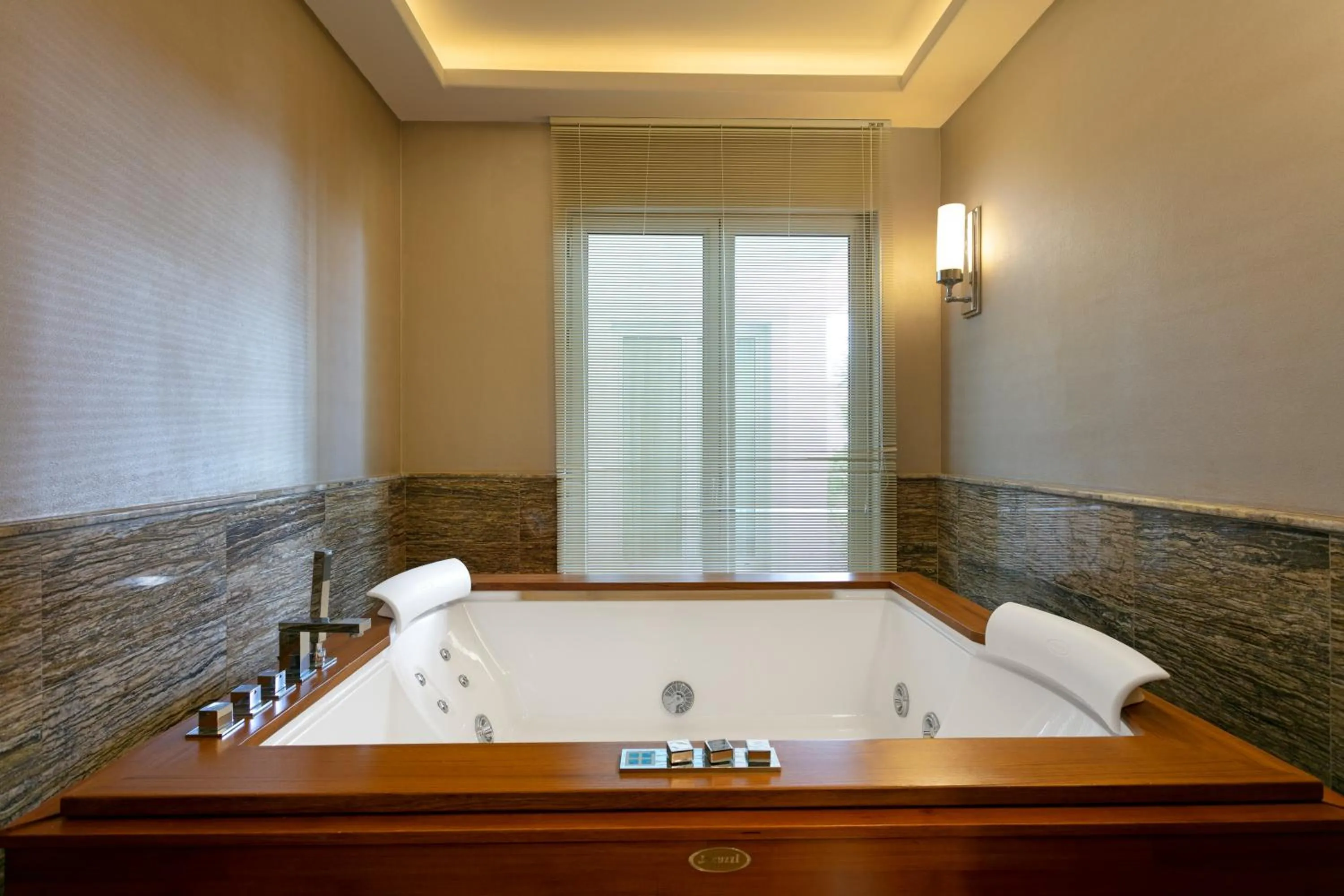 Garden in Xanadu Island