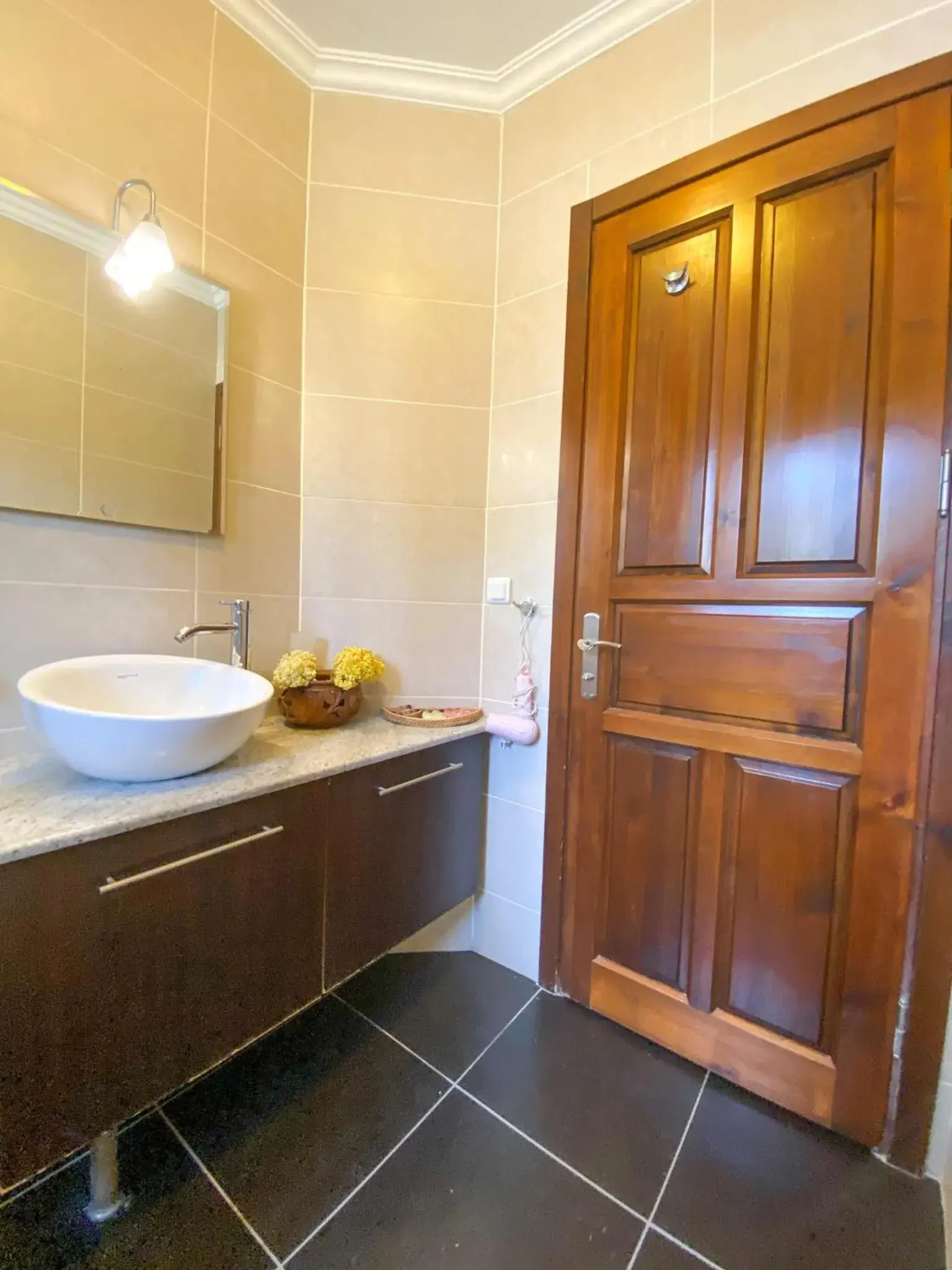 Bathroom in Club Hotel Barbarossa Bathroom in Club Hotel Barbarossa